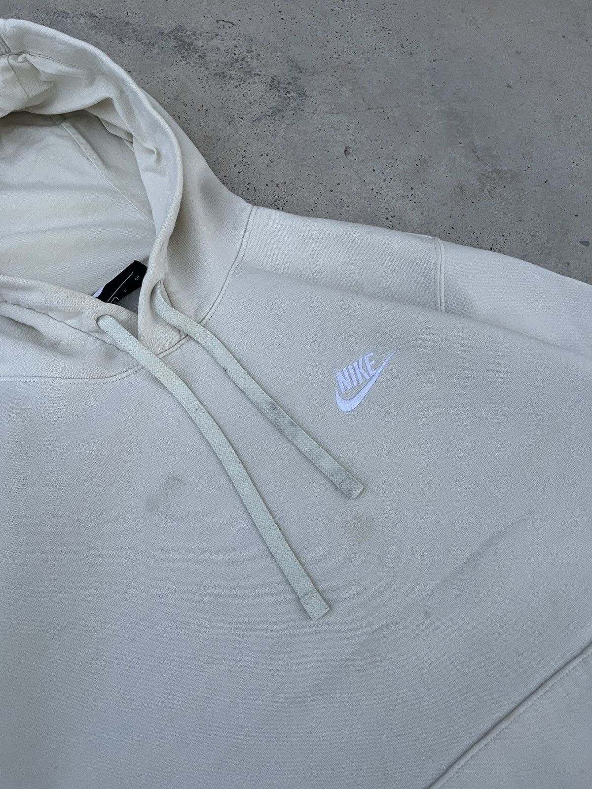 Nike × Vintage Vintage Nike Small Swoosh Cream Pullover Hoodie Size US L / EU 52-54 / 3 - 5 Thumbnail