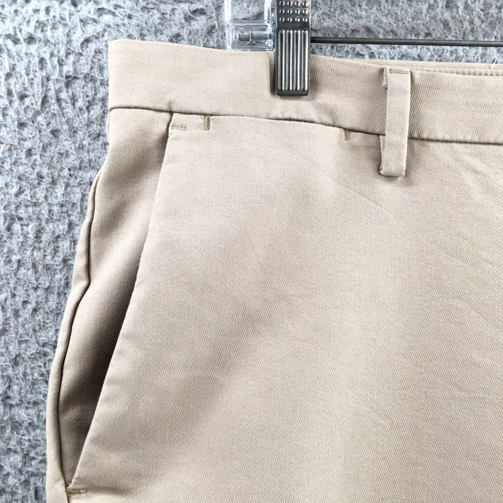 Calvin Klein Calvin Klein Chino Pants Men Beige Cotton Blend Mid Rise Flat Front Casual 36x32 Regular Mens Slim? Size US 36 / EU 52 - 3 Thumbnail