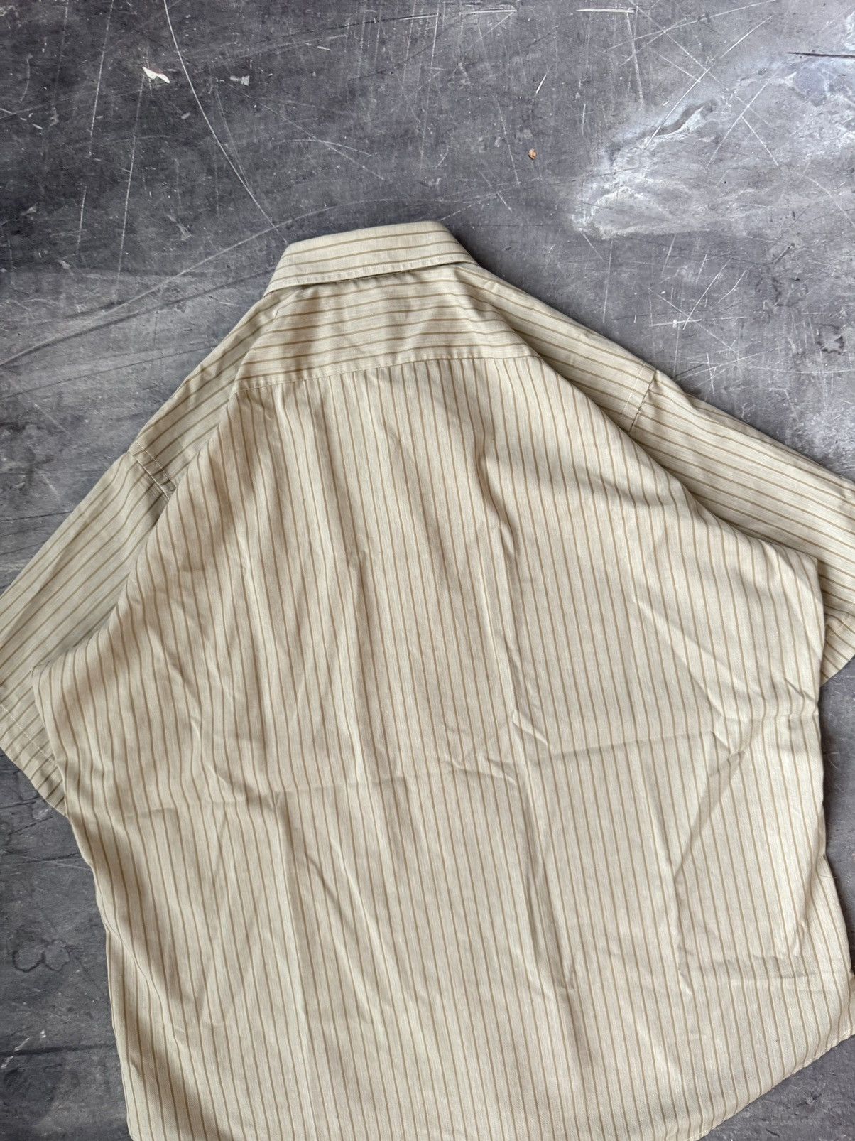 Christian Dior Monsieur Vintage Christian Dior Short-Sleeve Buttondown Shirt (L) Size US L / EU 52-54 / 3 - 6 Thumbnail