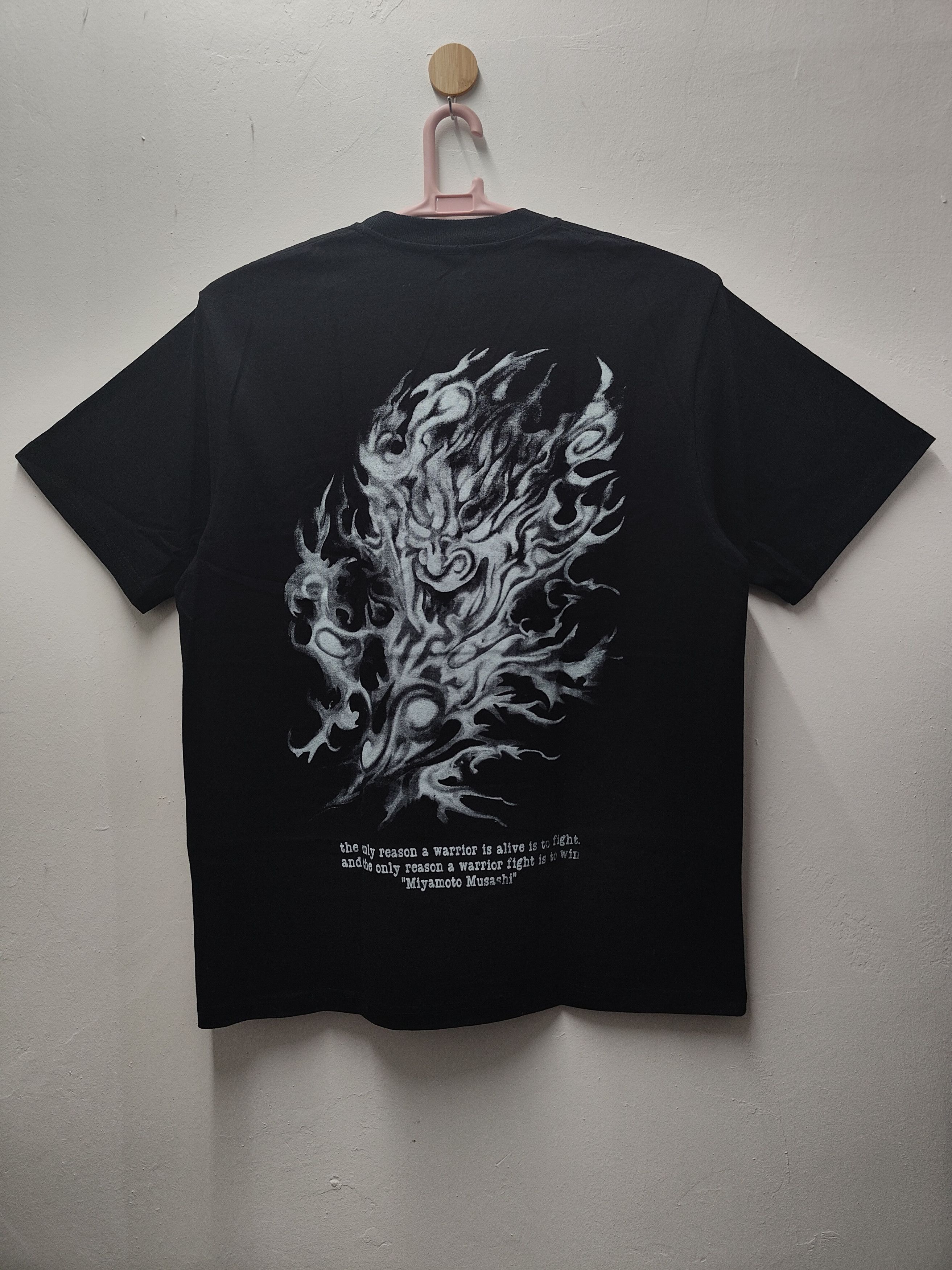 Anime Vagabond "Kojiro Vs Musashi V2" T-shirt Size US XL / EU 56 / 4 - 8 Thumbnail