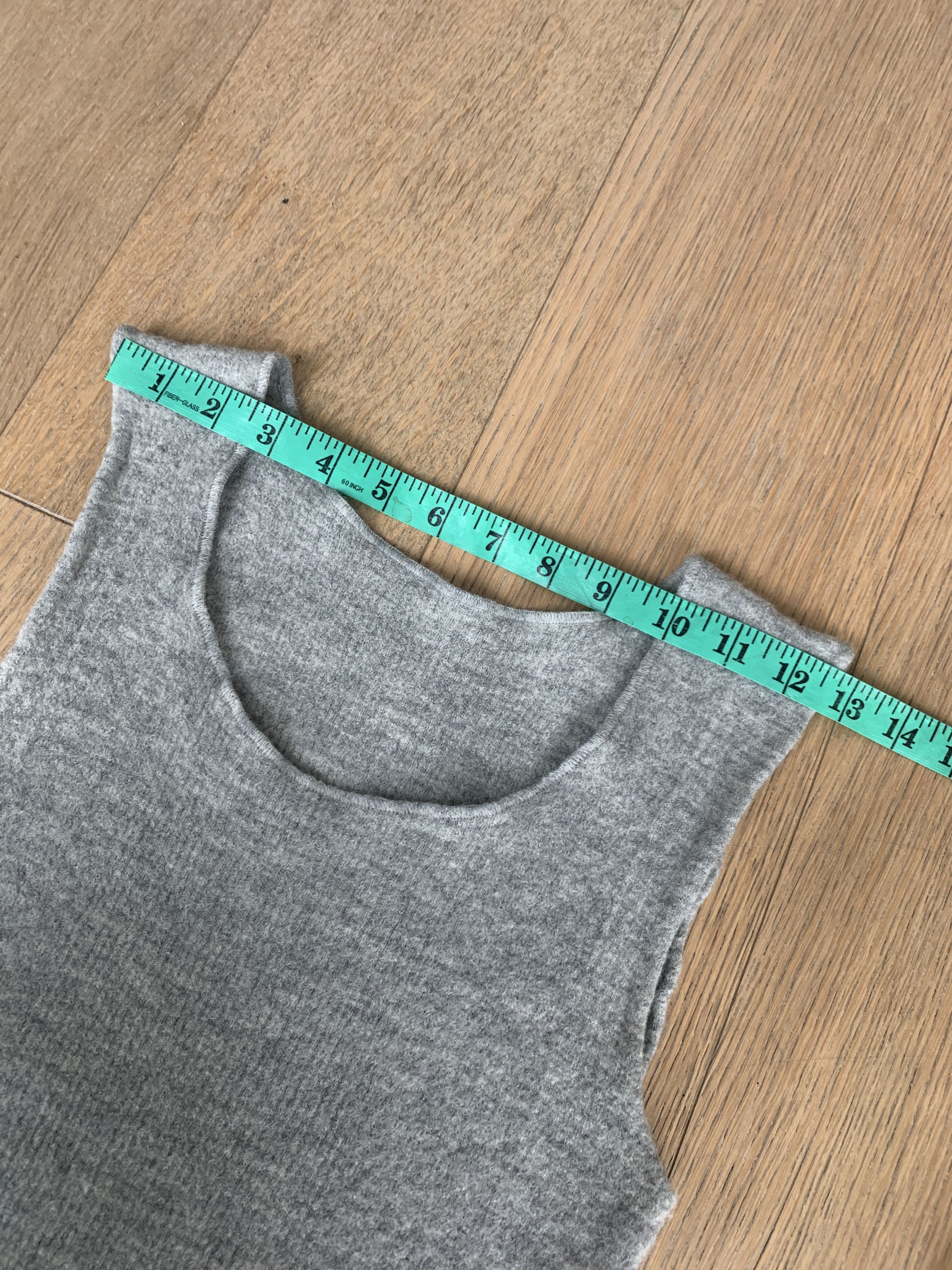 Vivienne Westwood 2018 Brand New 100% Lana Wool Minimilism Tank Crop Top Size L / US 10 / IT 46 - 8 Thumbnail