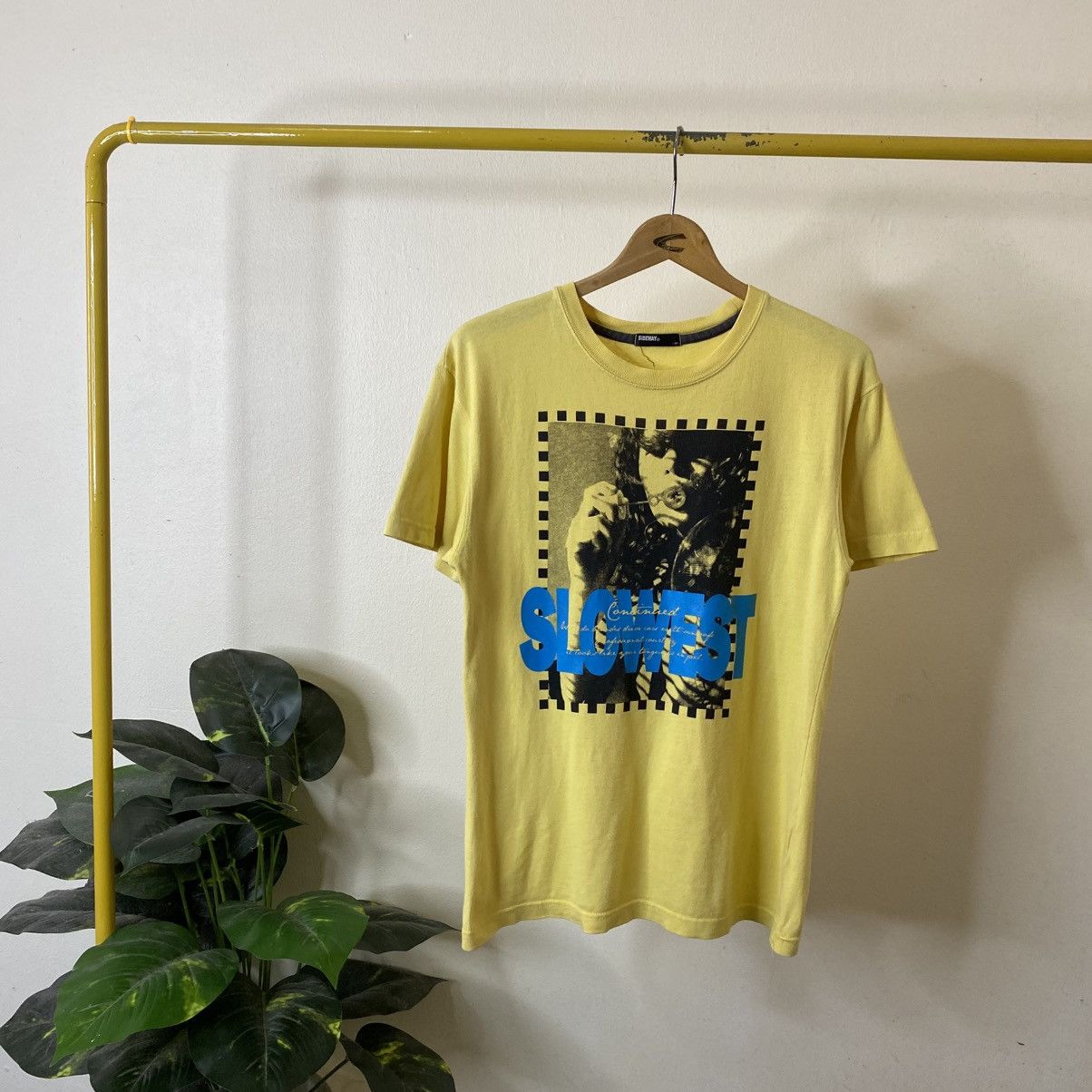 Hysteric Glamour Sideway Sexy Woman Graphic Hysterics glamour Style T Shirt Size US M / EU 48-50 / 2 - 1 Thumbnail