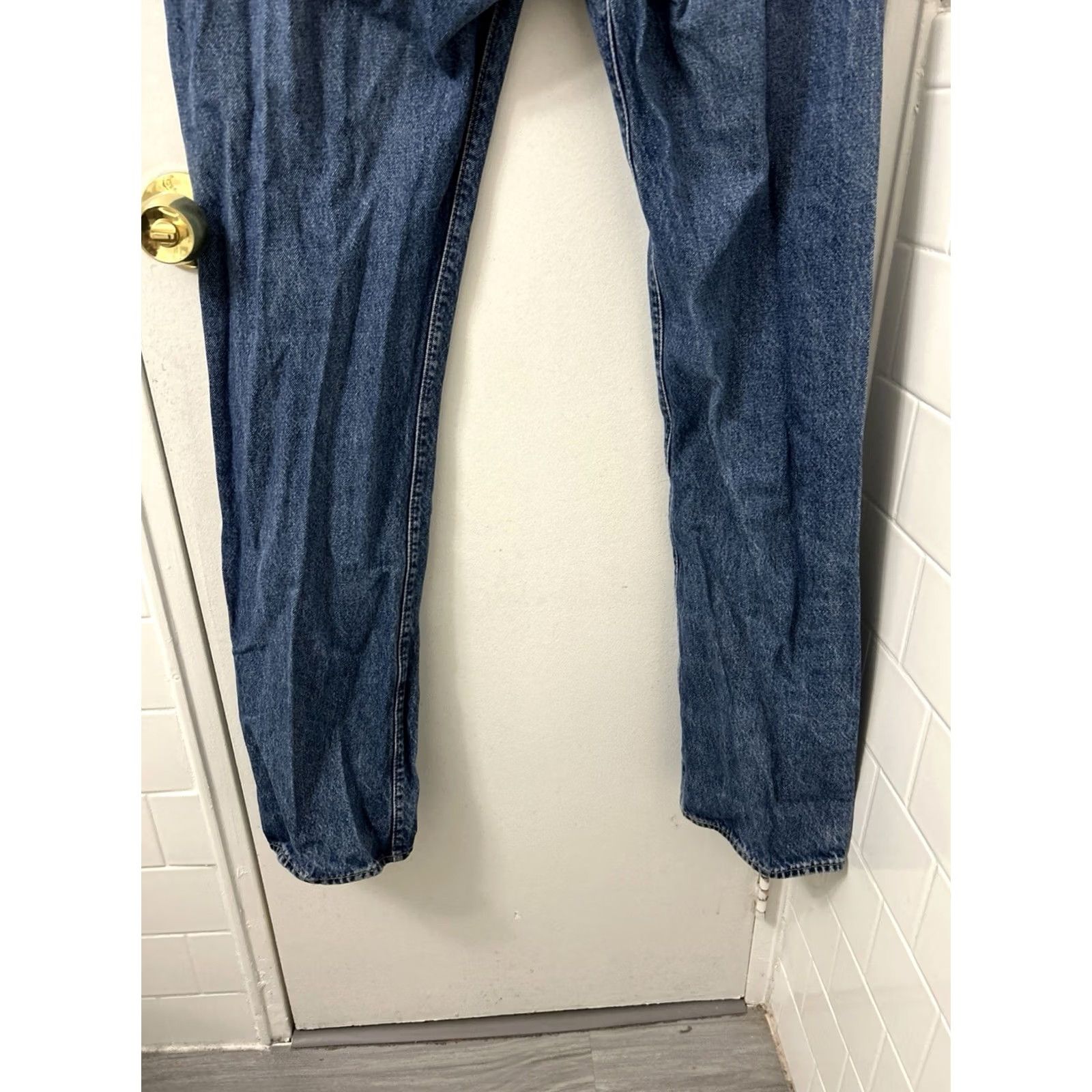 Levi's Levi's 501 Jeans Mens 34x35 Medium Wash Blue Original Fit Denim Button Fly Straight 90s Vintage Pockets Mens Size US 34 / EU 50 - 3 Thumbnail