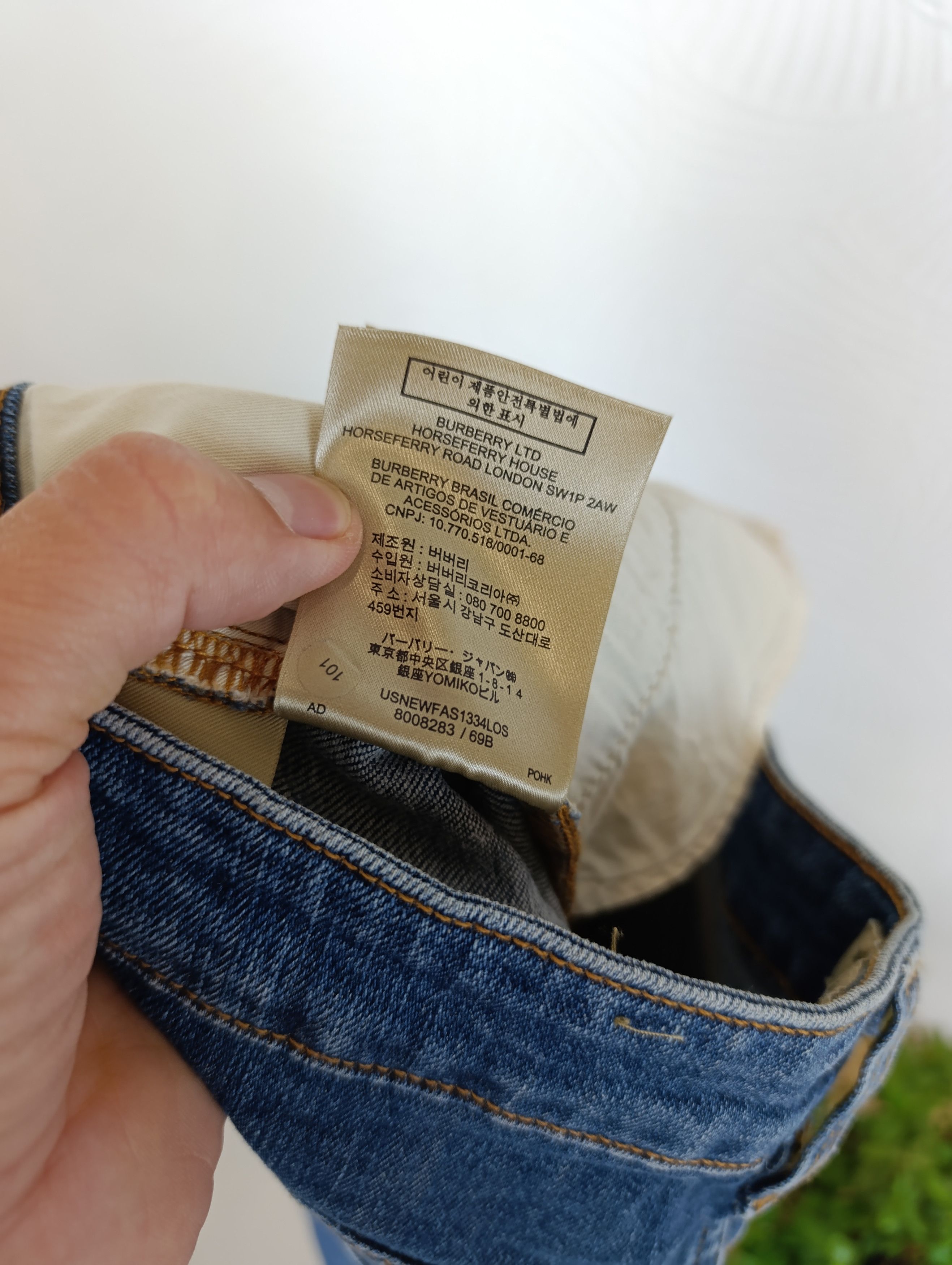 Burberry BURBERRY LONDON ENGLAND SLIM CROP WOMENS JEAN'S Size 25" / US 0 / IT 36 - 18 Thumbnail