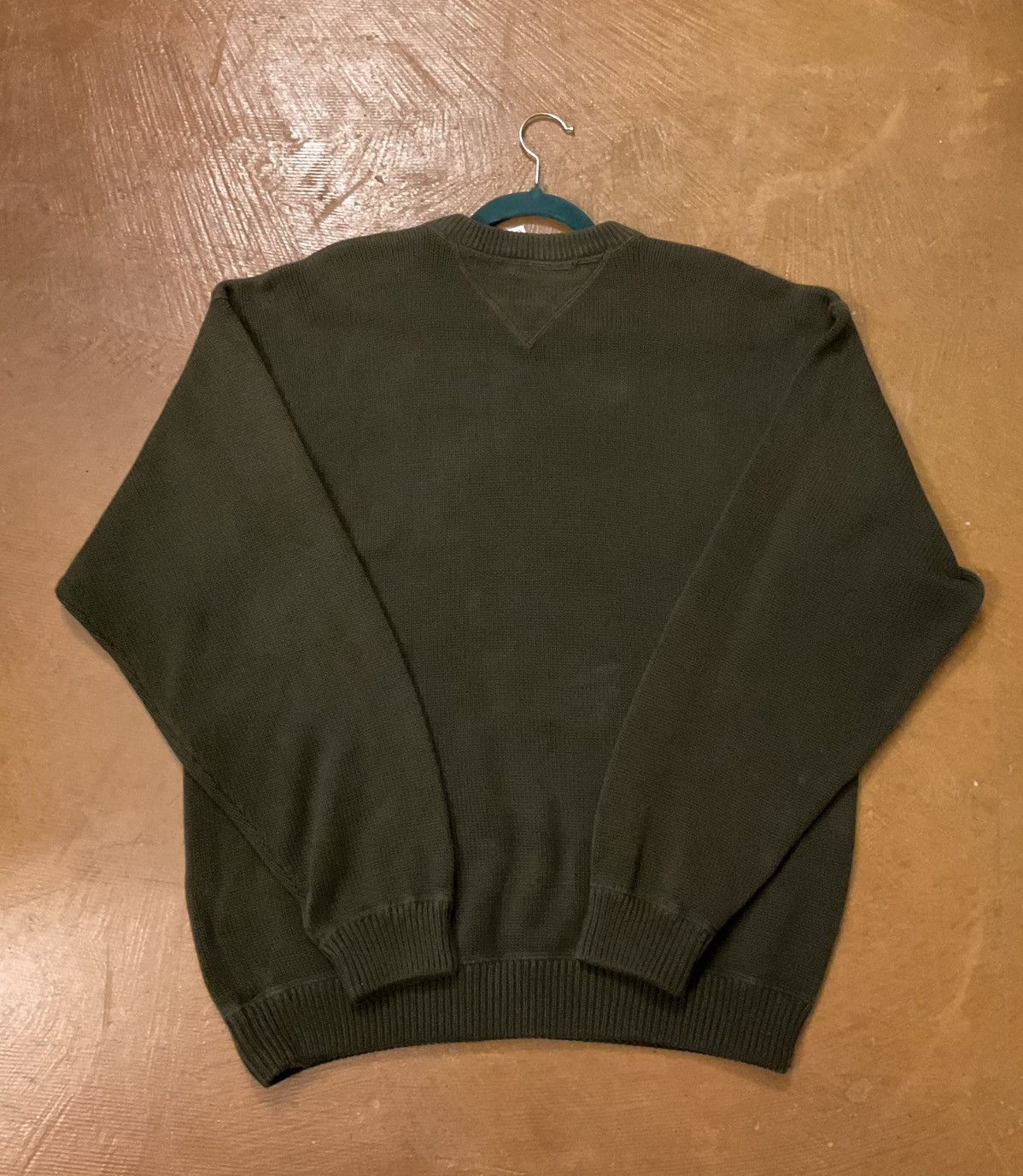 Tommy Hilfiger Tommy Hilfiger Olive Crewneck Sweater Size US XL / EU 56 / 4 - 2 Thumbnail
