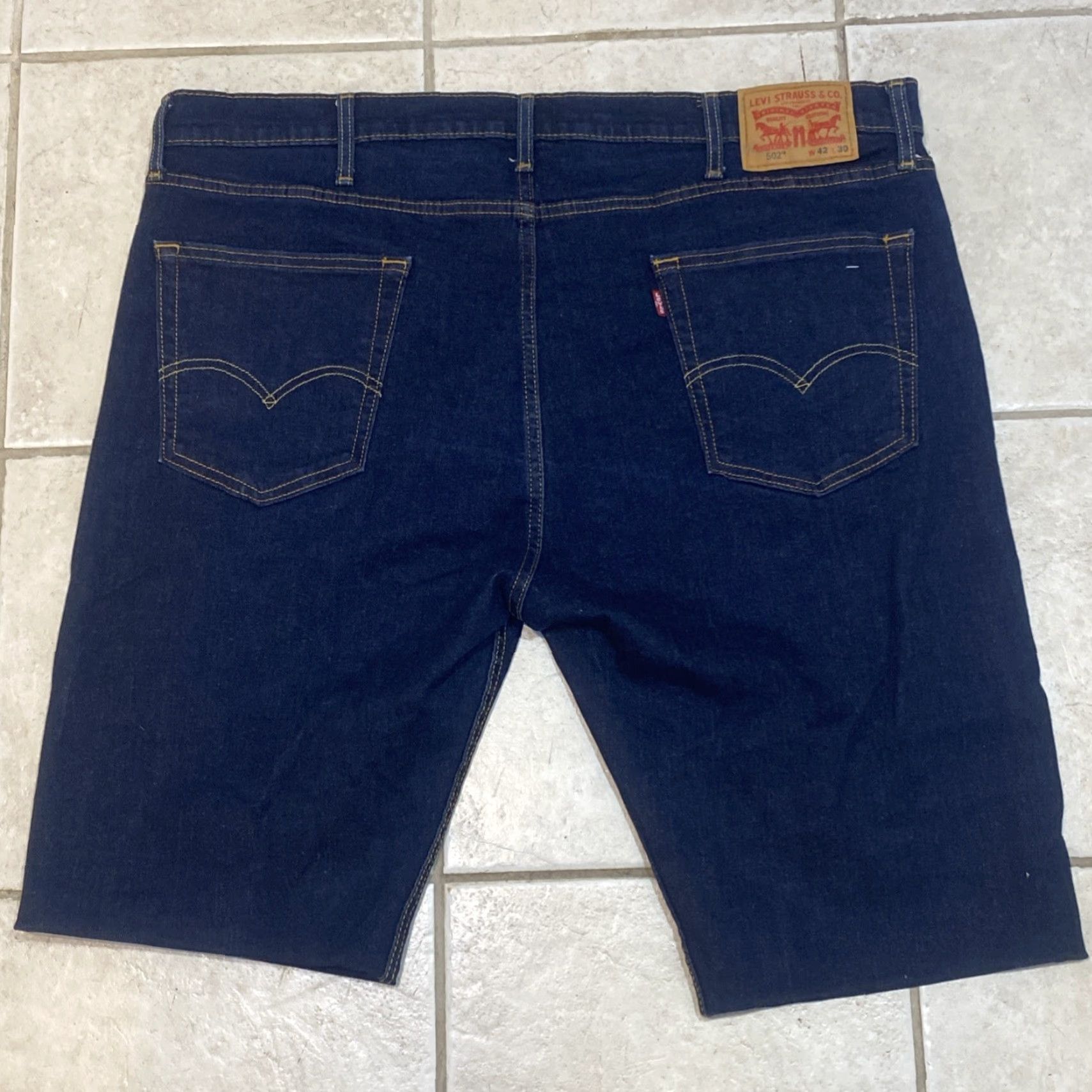 LEVI'S 502 Tapered Denim Jean Shorts Men Size 44x12 Stretch Hemmed