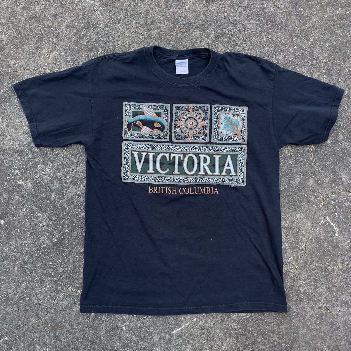 Jerzees × Vintage Vintage Y2K VICTORIA BRITISH COLUMBIA Shirt Size US L / EU 52-54 / 3 - 1 Thumbnail