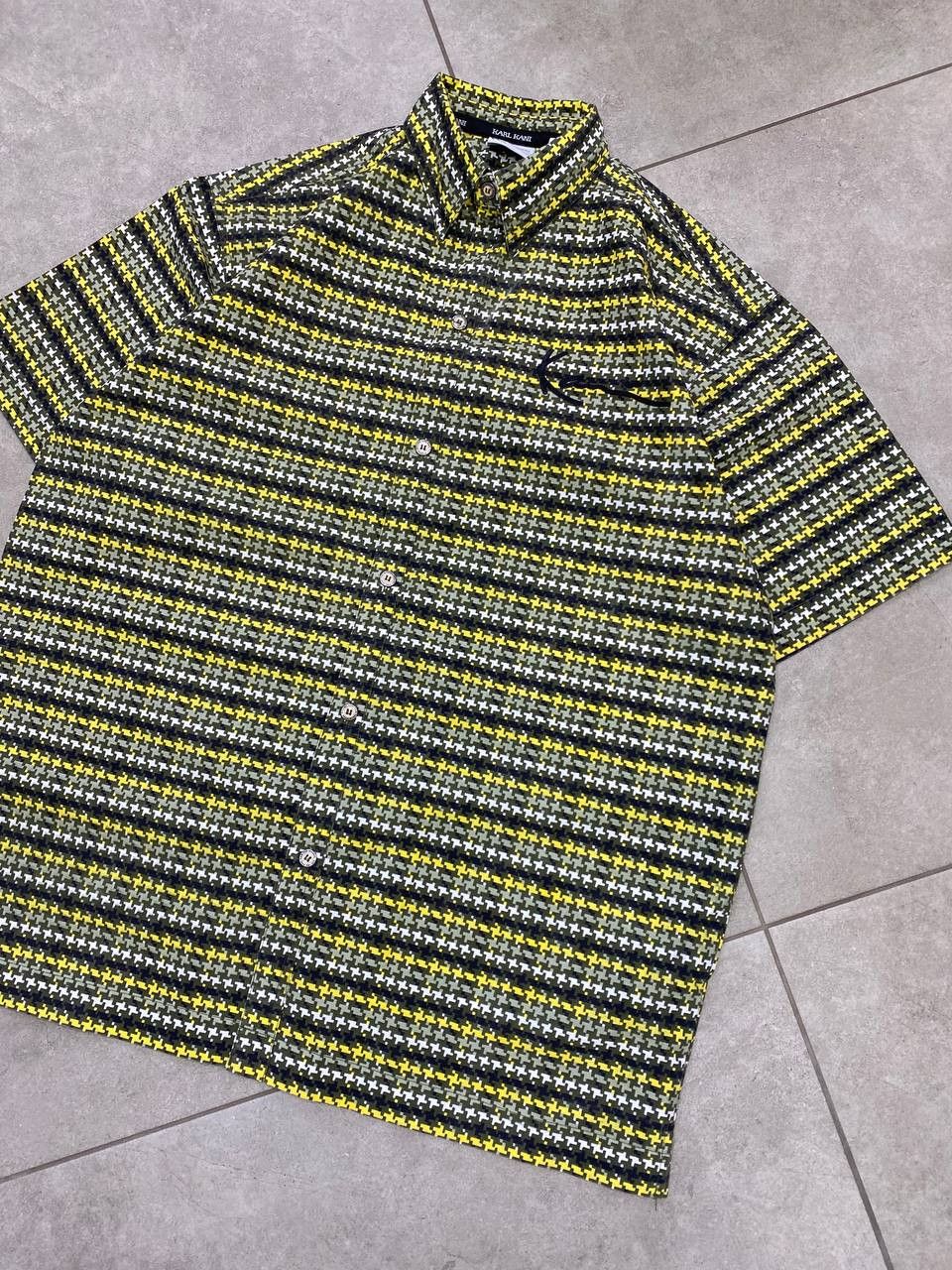 Karl Kani Vintage Karl Kani Y2K Checkered Short Sleeve Buttons Shirt Size US M / EU 48-50 / 2 - 6 Thumbnail