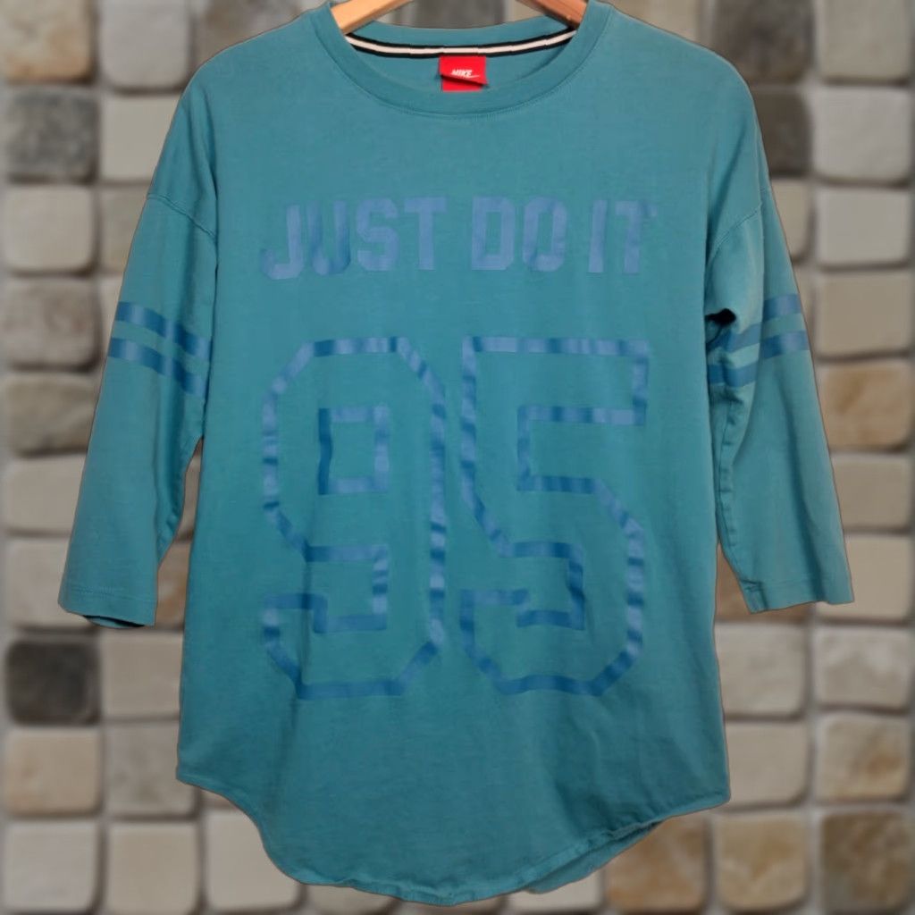 Nike VINTAGE Nike Just Do It Shirt Women S Blue 1995 Retro Knit Jersey Athletic Blokecore - Nike Just Do It - 3/4 Sleeve Crew Neck Pullover Regular Fit Size S / US 4 / IT 40 - 1 Thumbnail