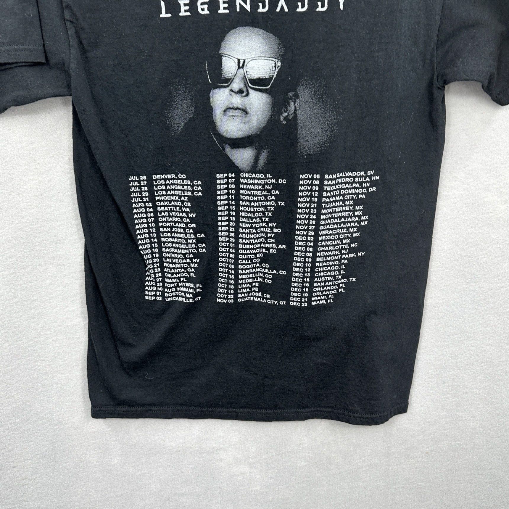 Vintage Daddy Yankee T-Shirt Mens S Black Legendaddy Concert La Ultima Vuelta Tour Size US S / EU 44-46 / 1 - 7 Thumbnail