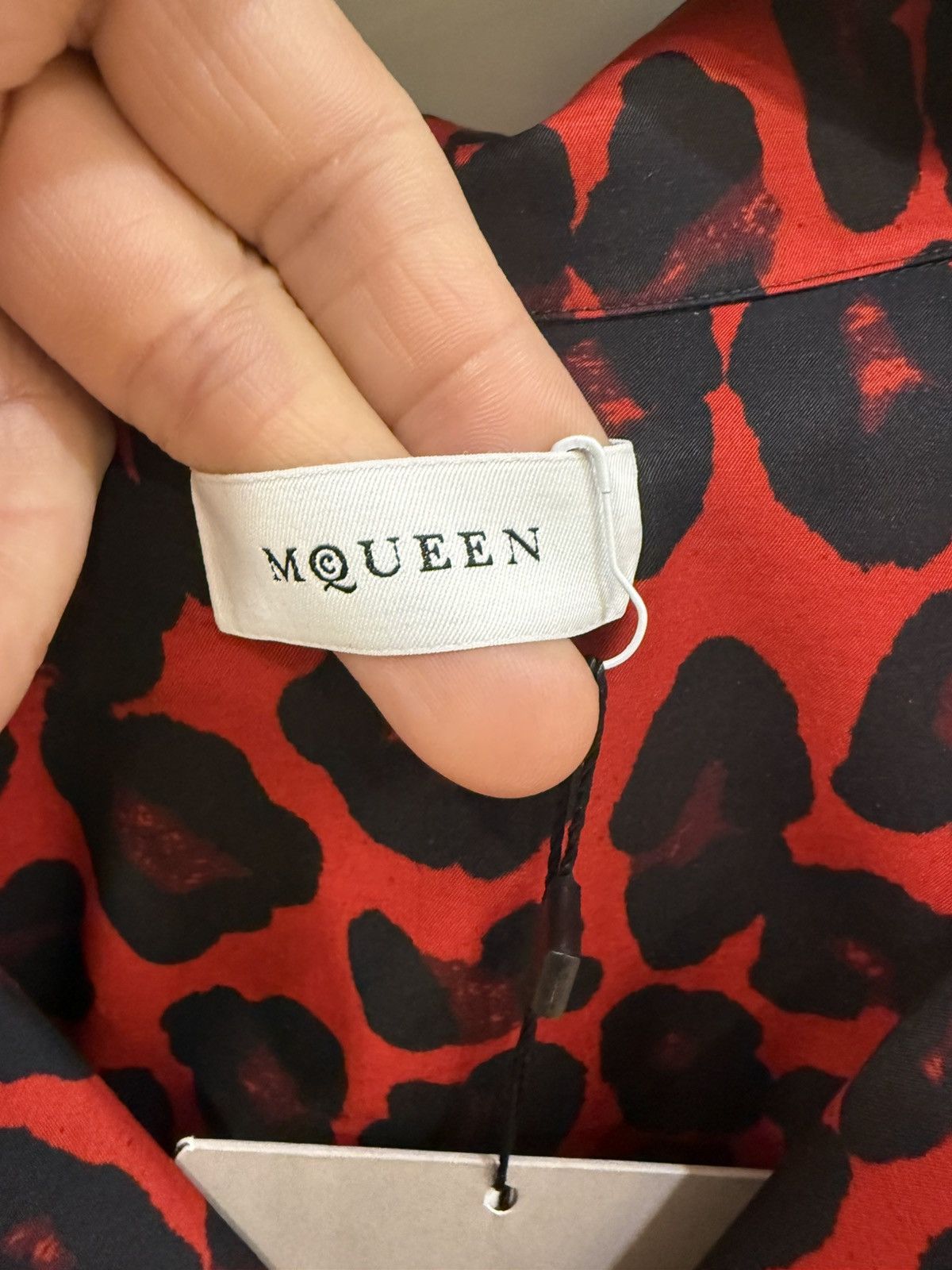 Alexander McQueen Leopard print camp shirt size 15++ Size US M / EU 48-50 / 2 - 4 Thumbnail
