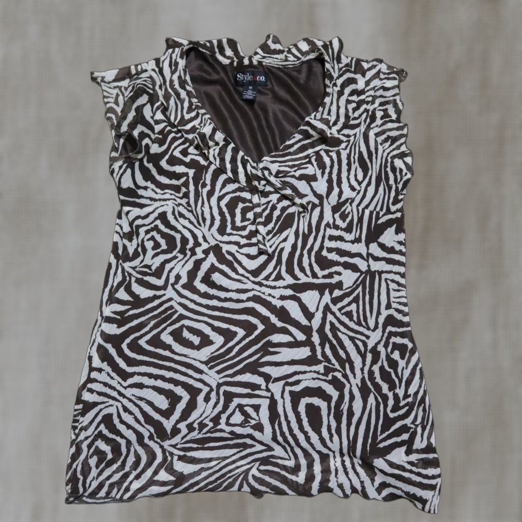 Style & Co VINTAGE Style & co Shirt Womens 3/4 Sleeve Zebra Pattern Brown Tank V-Neck Size 10 Size L / US 10 / IT 46 - 1 Thumbnail