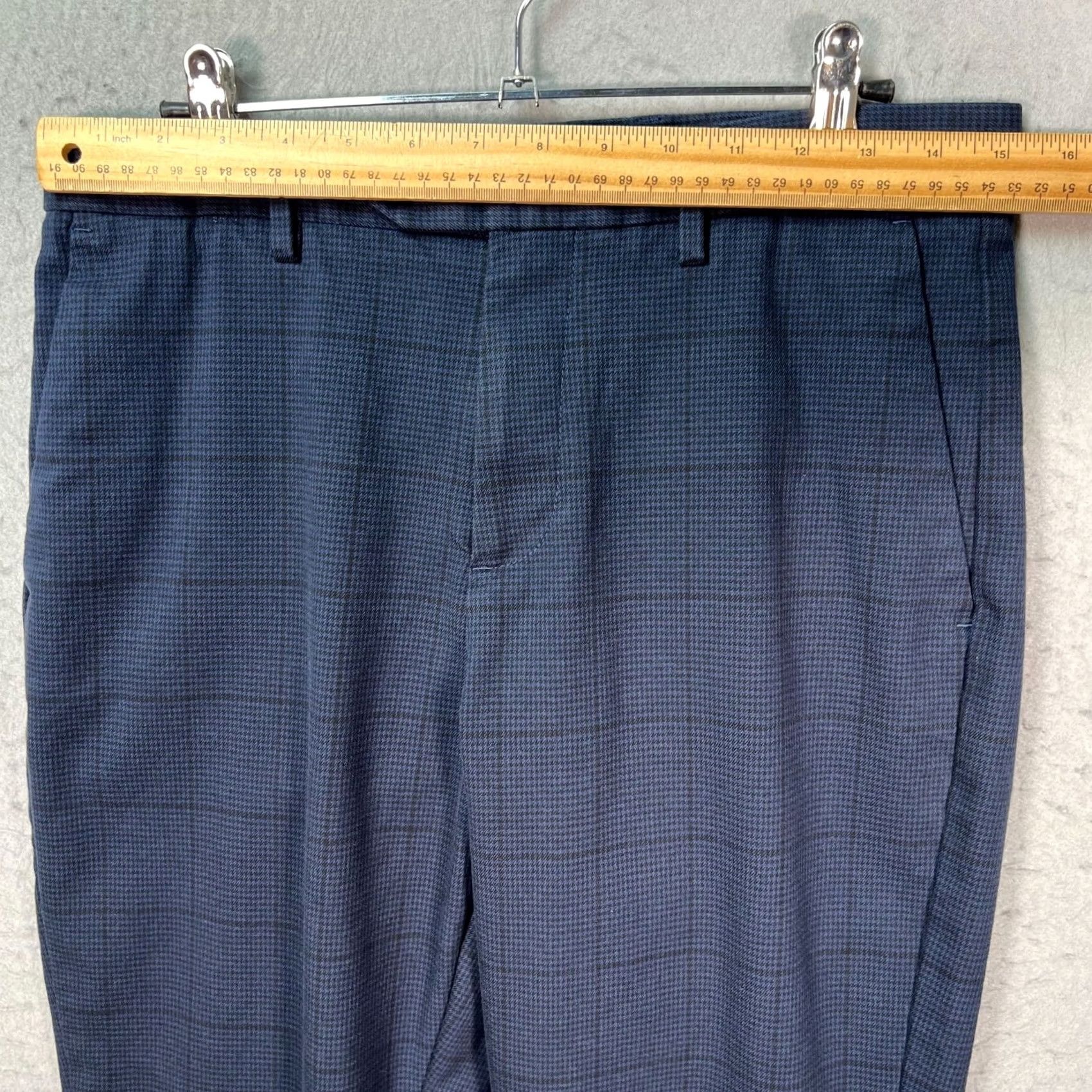 Banana Republic Banana Republic Mens Pants Slim Tapered Fit Navy Plaid Dress Pants 30 x 28 Slim GPA Size US 30 / EU 46 - 5 Thumbnail