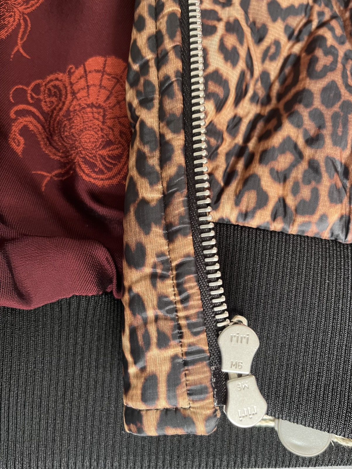 Dries Van Noten Dries Van noten leo leopard puffer bomber jacket size M Size US M / EU 48-50 / 2 - 8 Thumbnail