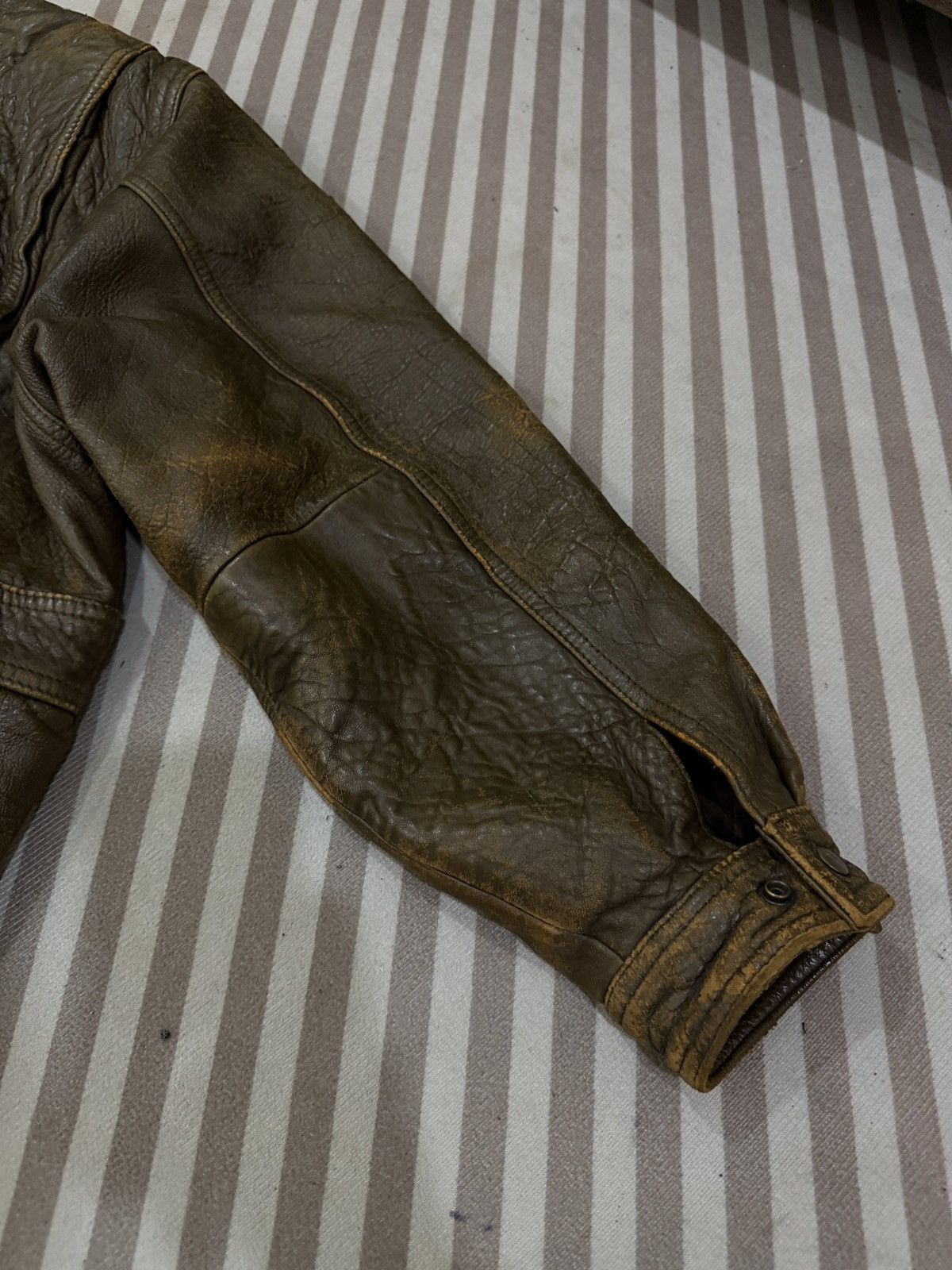 Genuine Leather 🔥🔥🔥ARCHIVE VINTAGE URBAN EXPRESS A2 LEATHER JACKET Size US M / EU 48-50 / 2 - 17 Thumbnail