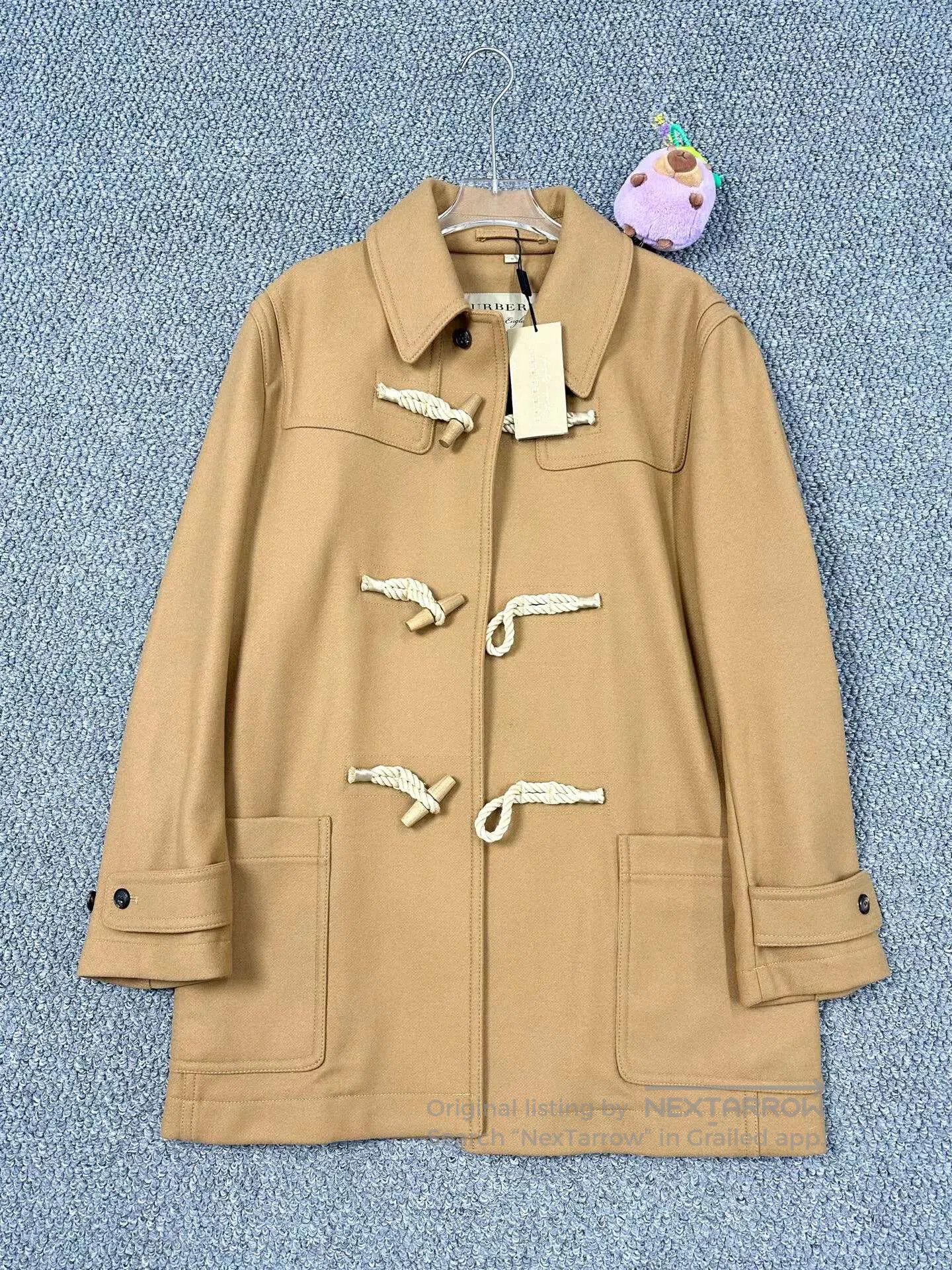 Burberry Burberry Khaki Horn Button Cashmere Coat| Size M / US 6-8 / IT 42-44 - 1 Thumbnail