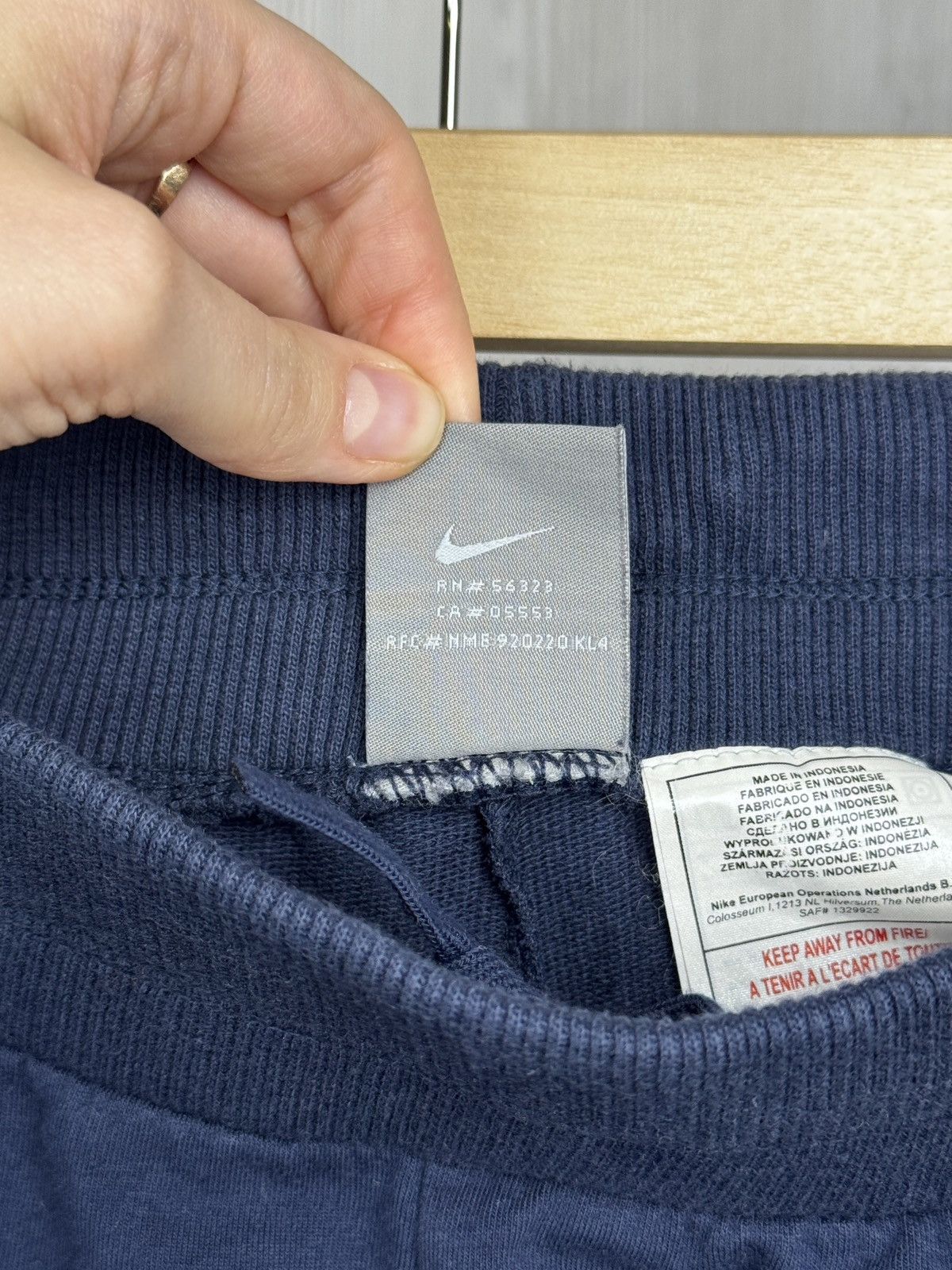 Nike Nike vintage y2k blue women’s wide flared cotton sweatpants Size 30" / US 8 / IT 44 - 10 Thumbnail