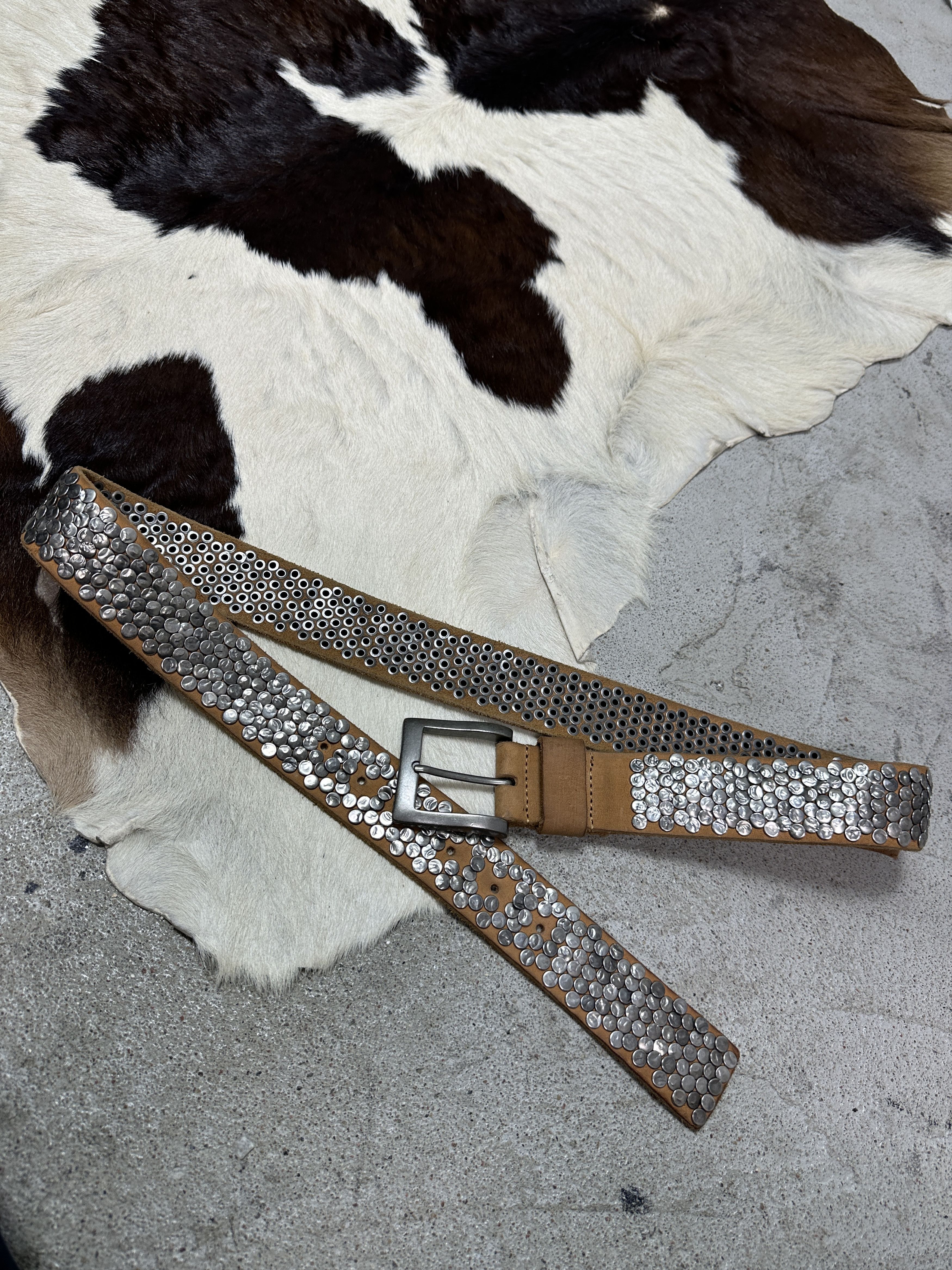 Vintage Vintage Avant Garde Leather Studded Grunge Belt Y2K Size ONE SIZE - 2 Thumbnail