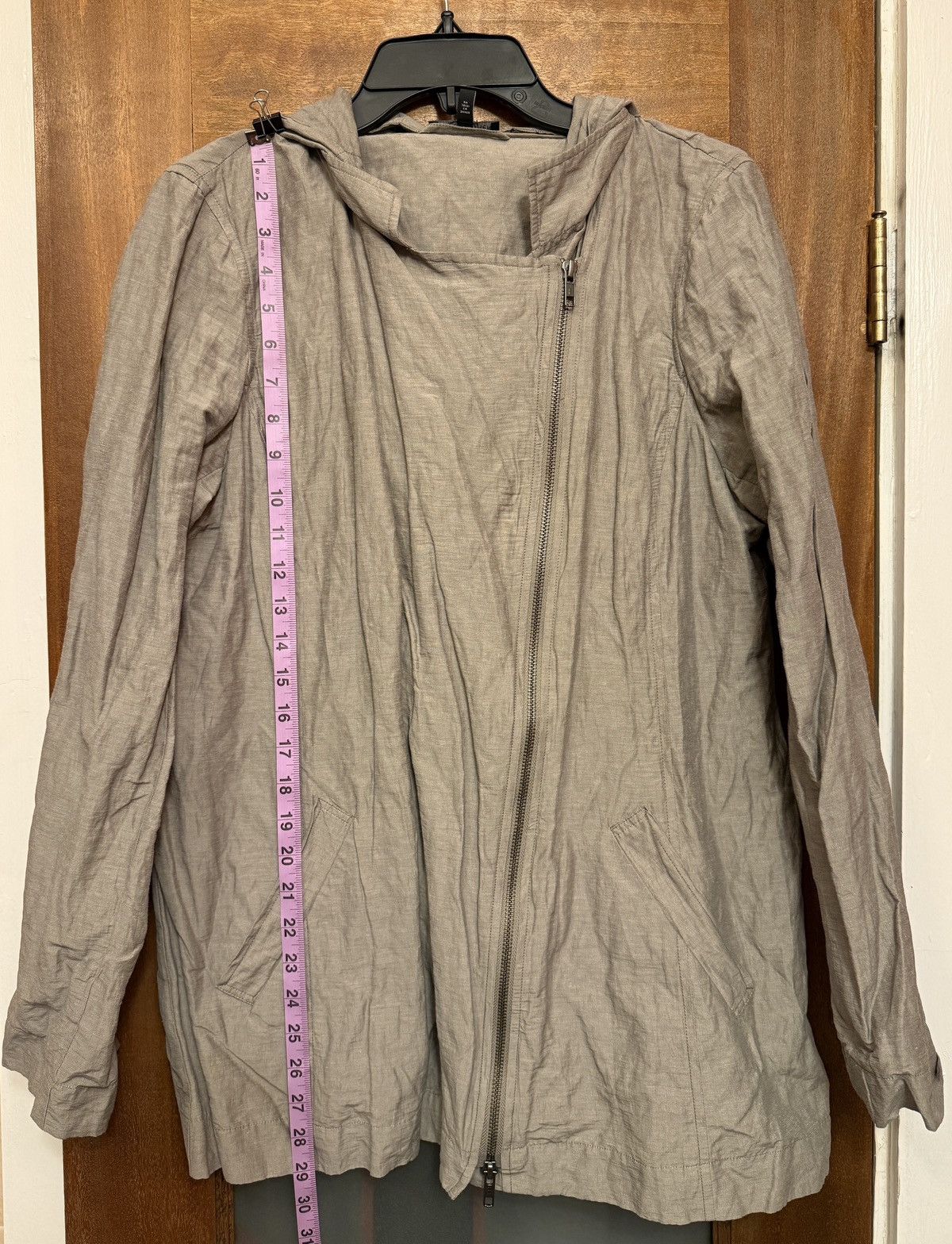 Eileen Fisher Eileen Fisher Women’s Taupe/Grey Rumpled Asymmetrical Jacket Size L / US 10 / IT 46 - 9 Thumbnail