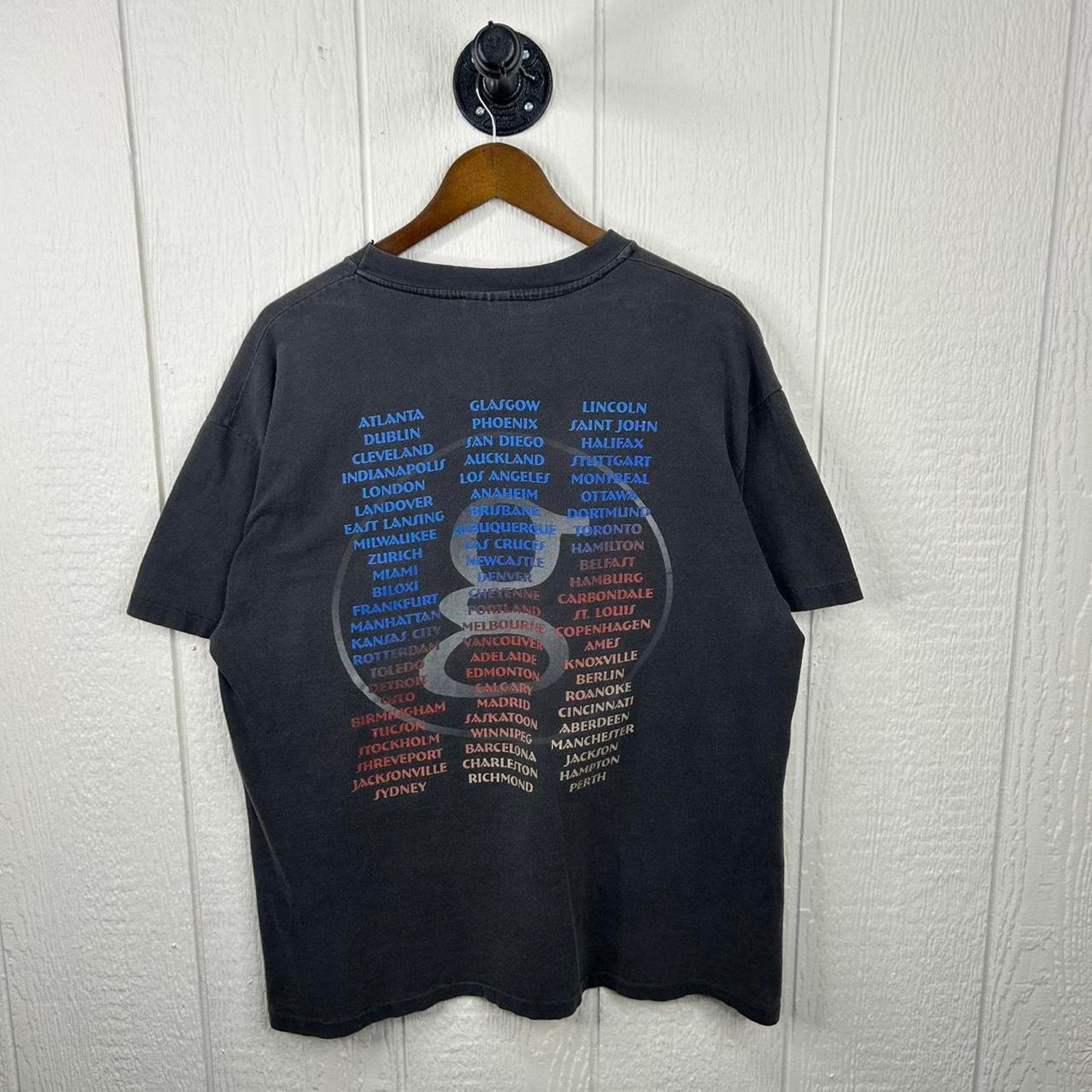 Hanes Vintage Garth Brooks Fresh Horses Concert Tour Tee X-Large Size US XL / EU 56 / 4 - 2 Thumbnail