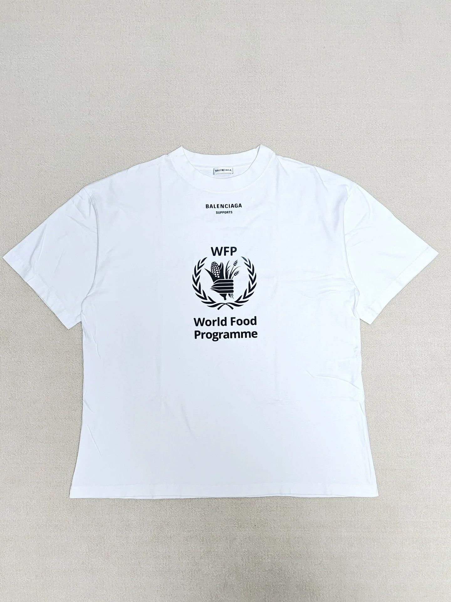 Balenciaga Balenciaga Wheat Harvest WFP Short sleeved T-shirt -DMC Size US S / EU 44-46 / 1 - 1 Thumbnail