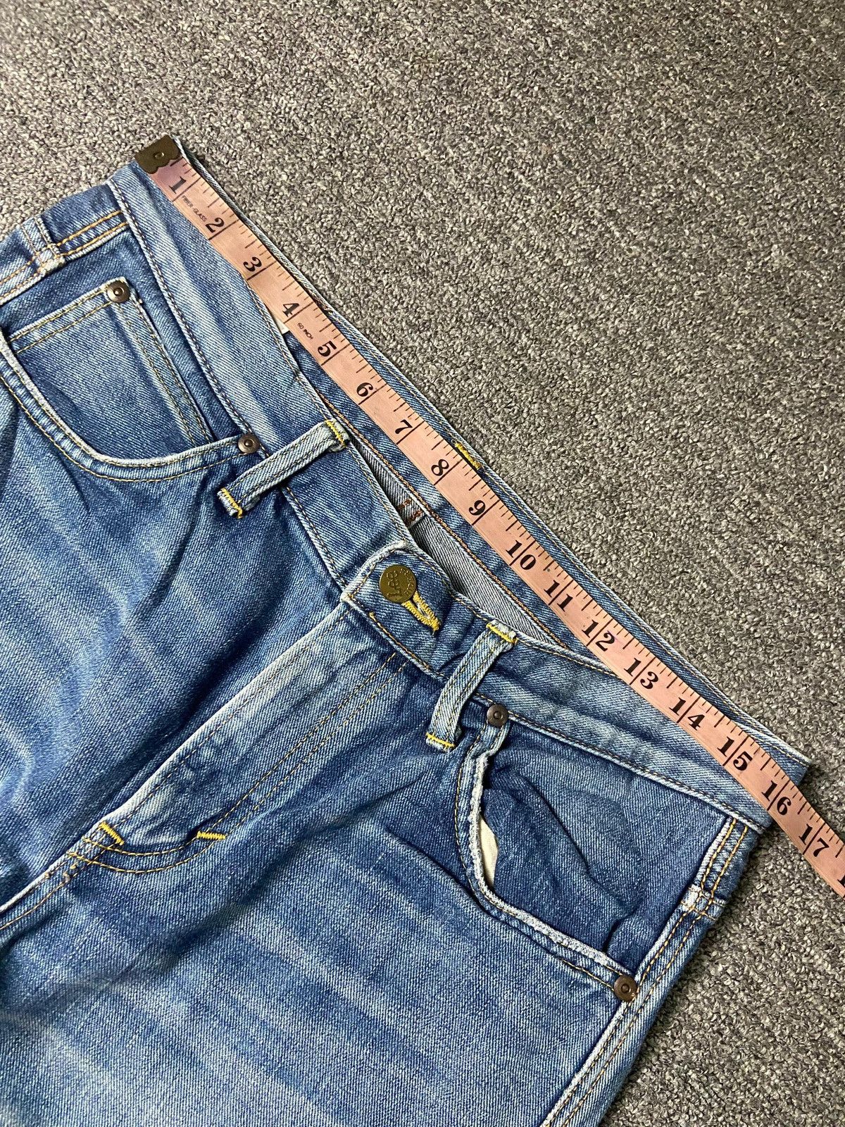 Japanese Brand × Lee × Vintage Vintage LEE RIDERS Distressed Denim Jeans (132) Size US 32 / EU 48 - 9 Thumbnail
