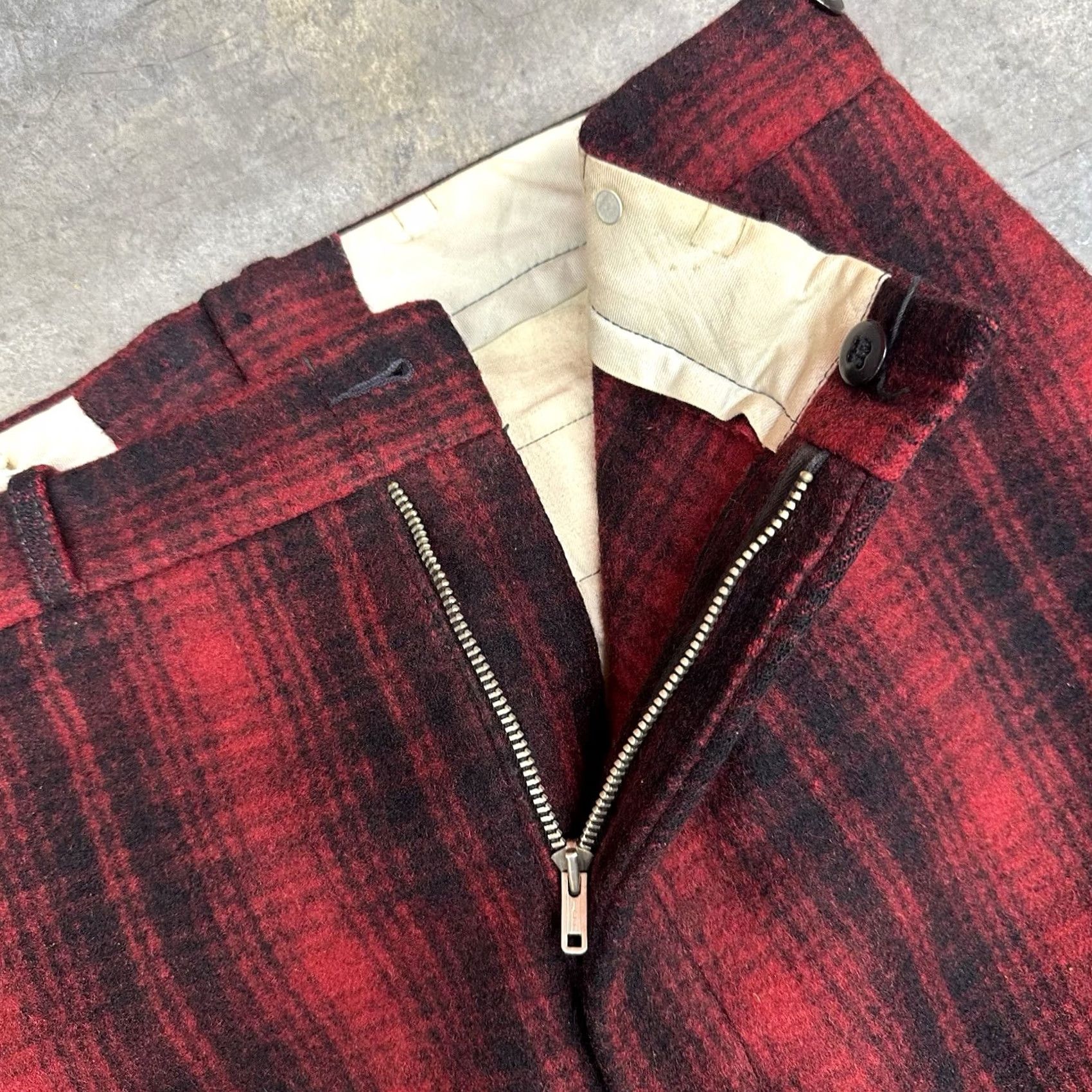 Vintage VINTAGE Woolrich Hunting Pants Red Black Buffalo Plaid Wool Size 42 Mens Size US 42 / EU 58 - 2 Thumbnail