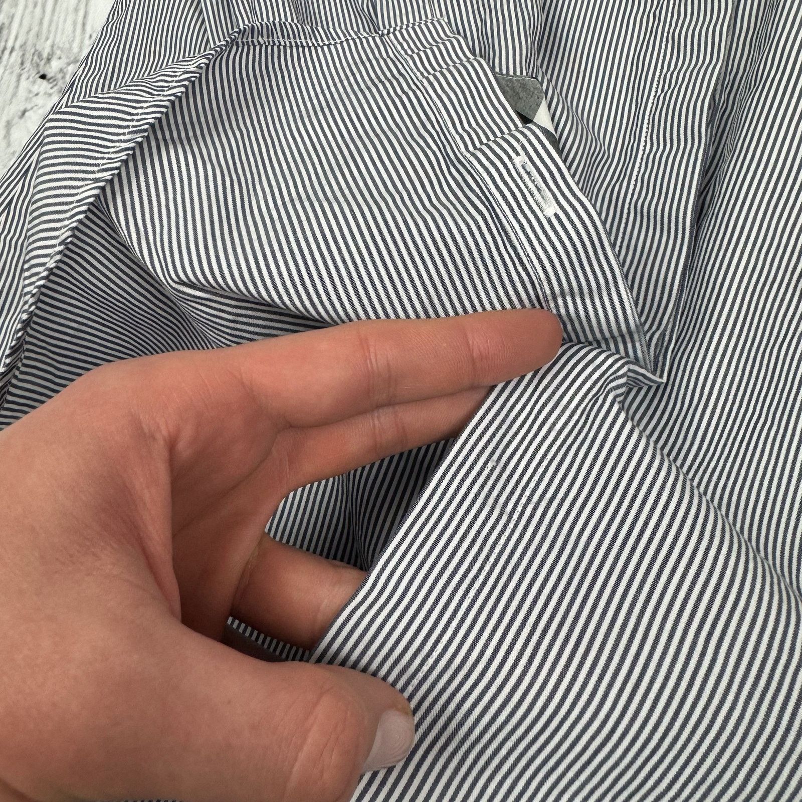Burberry Burberry Brit Women's Black White Striped Button-Up Shirt S Size S / US 4 / IT 40 - 8 Thumbnail