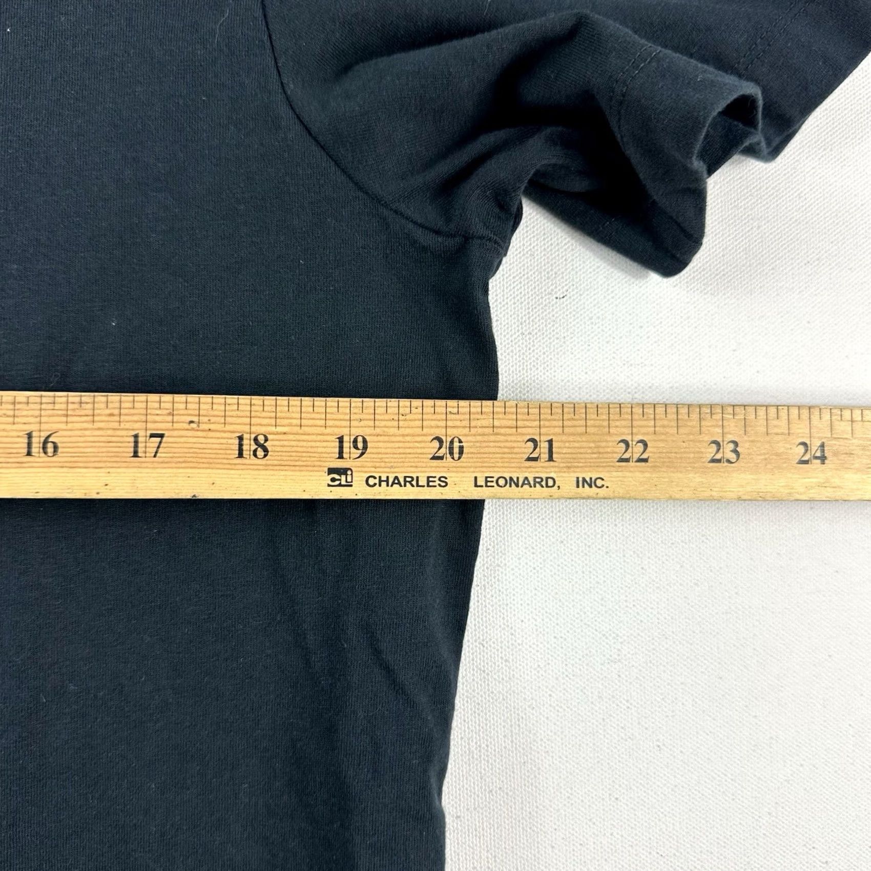 Jordan Brand VINTAGE Jordan Nike Air T-Shirt Logo Jumpman Men's Large Crew Neck Black Size US L / EU 52-54 / 3 - 6 Thumbnail