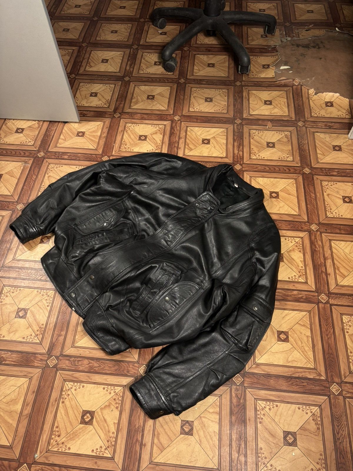 Vintage Leather Vintage Bomber jacket Size US XL / EU 56 / 4 - 4 Thumbnail