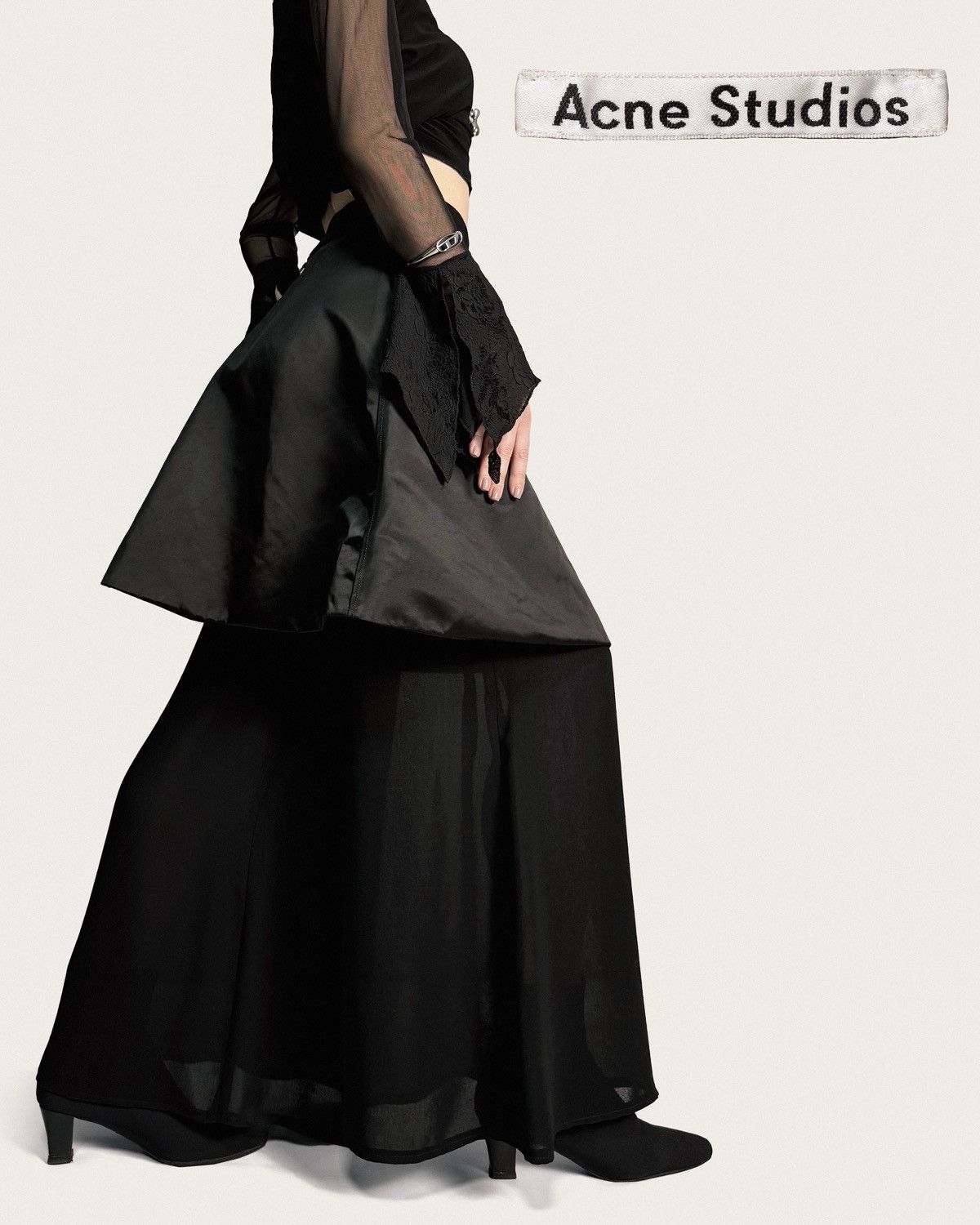 Acne Studios Acne Studios Nylon Bomber PAW15 Goth Designer Skirt Size 36 Size 27" / US 4 / IT 40 - 1 Thumbnail