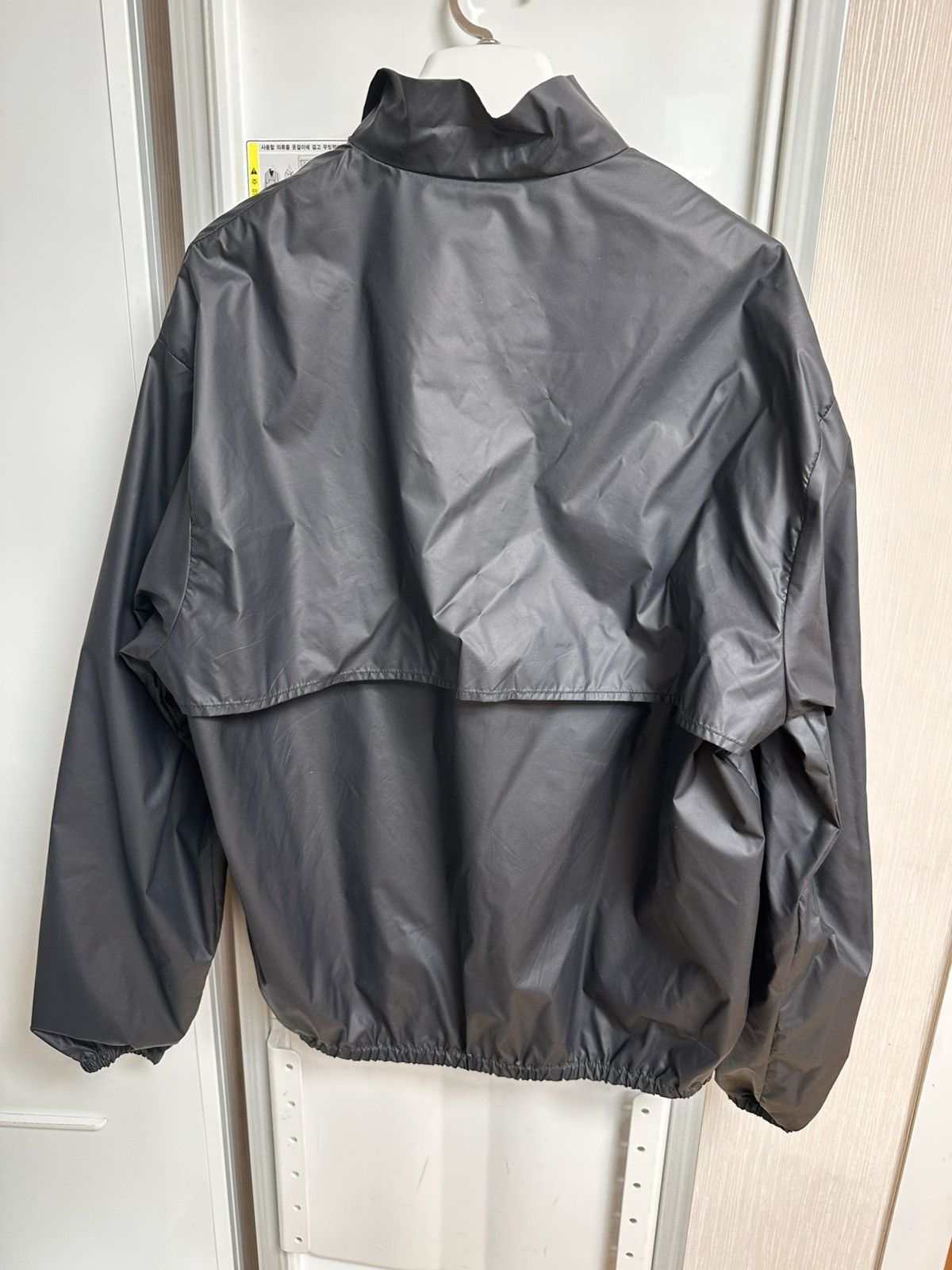 Yeezy Yeezy season 3 packable windbreake Size US S / EU 44-46 / 1 - 2 Thumbnail