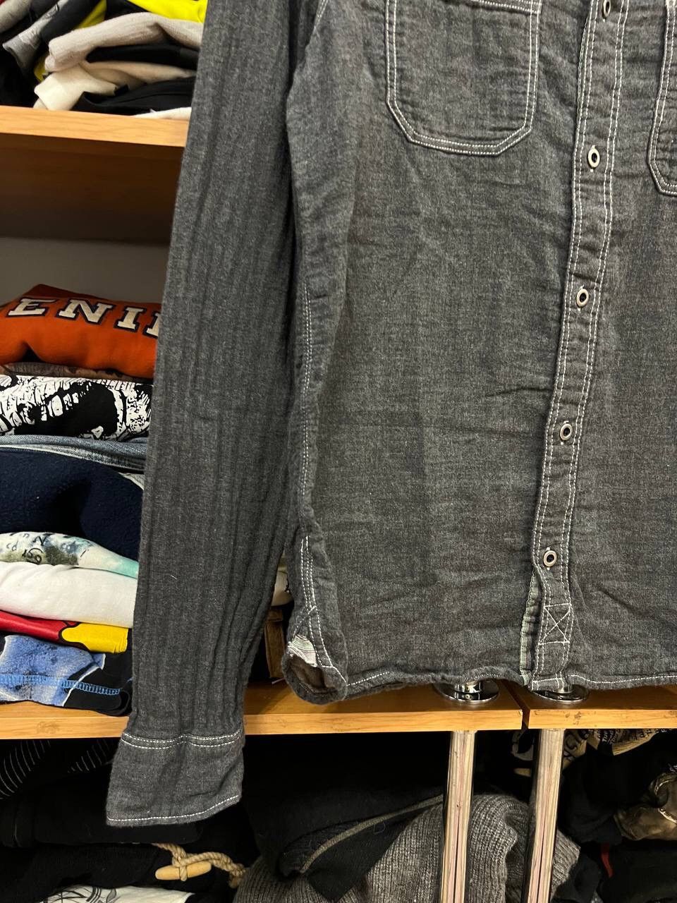 Allsaints Allsaints Luxury Abstract Y2K Grey Rare Shirt Button Ups Size US S / EU 44-46 / 1 - 4 Thumbnail