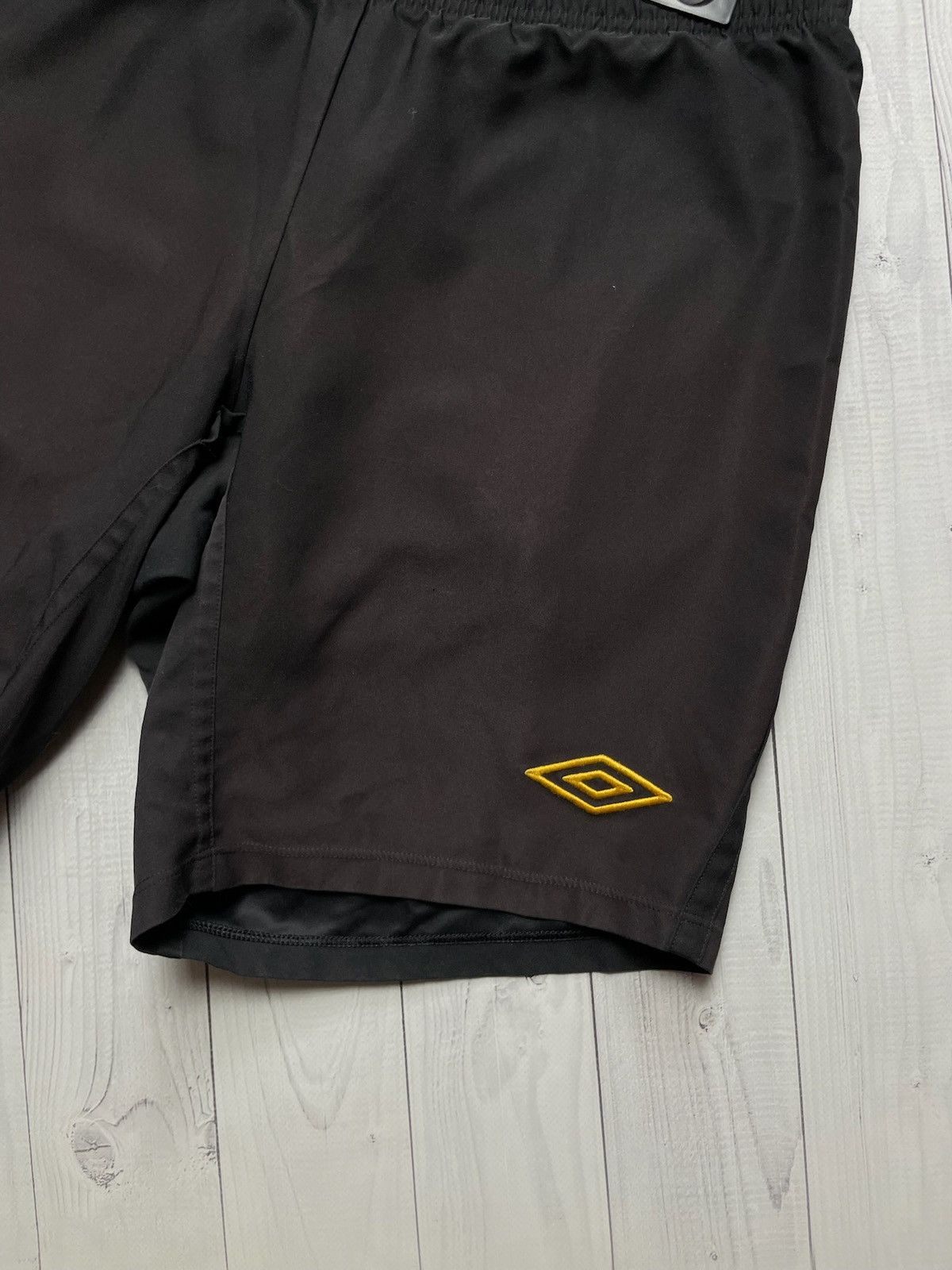 Umbro × Vintage Vintage Umbro Manchester City soccer shorts size M black Size US 32 / EU 48 - 3 Thumbnail