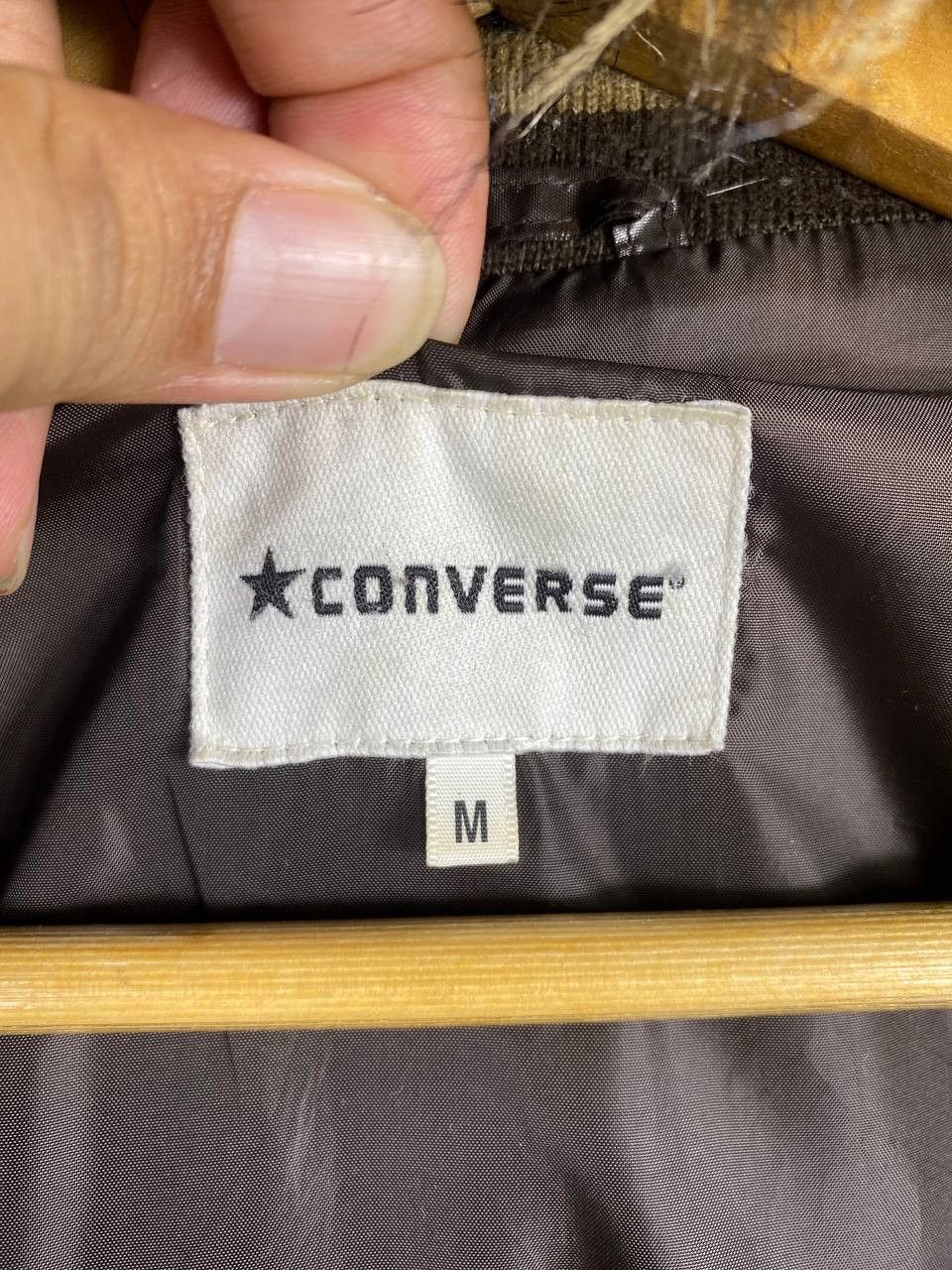 Converse vintage converse shiny puffer jacket nice design Size US M / EU 48-50 / 2 - 8 Thumbnail