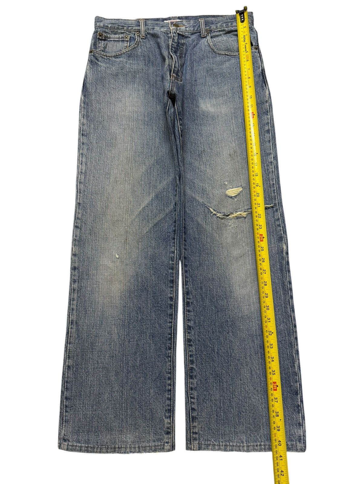 Hanes Vintage 90s Hanes Blue Faded Wash Distressed Wide Leg Baggy Size US 32 / EU 48 - 9 Thumbnail