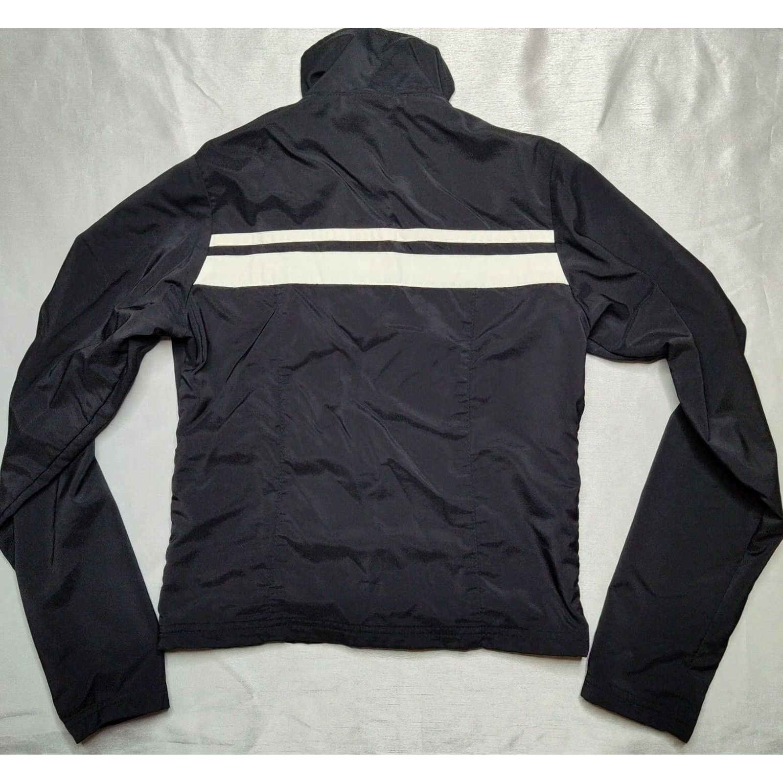 Nike VTG Nike Windbreaker Jacket Women XS Black Full Zip Lined Y2K Silver Tab Activewear Windbreaker Jacket Womens Size XS / US 0-2 / IT 36-38 - 2 Thumbnail