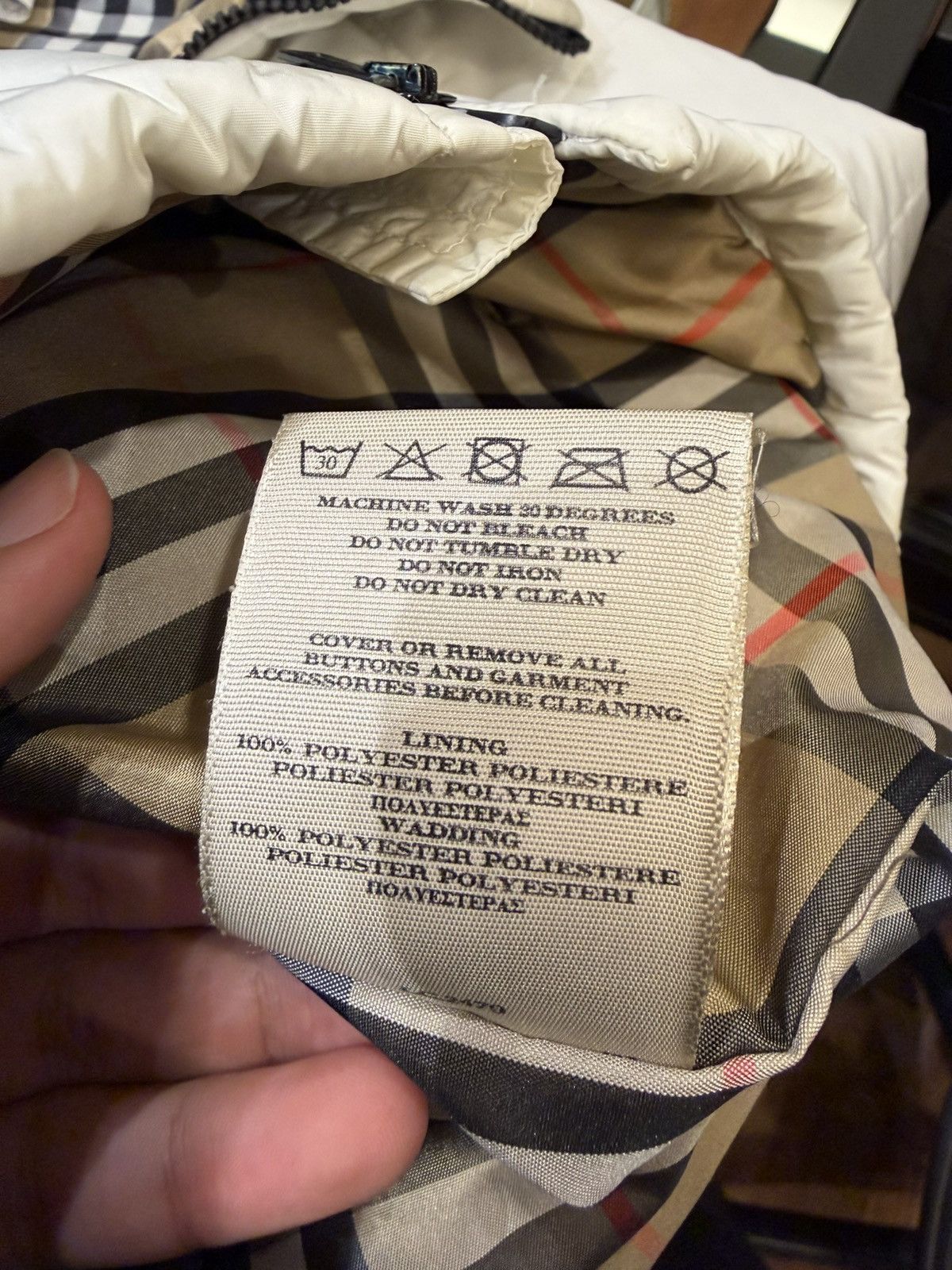 Burberry Burberry Puffer Jacket Size M / US 6-8 / IT 42-44 - 5 Thumbnail