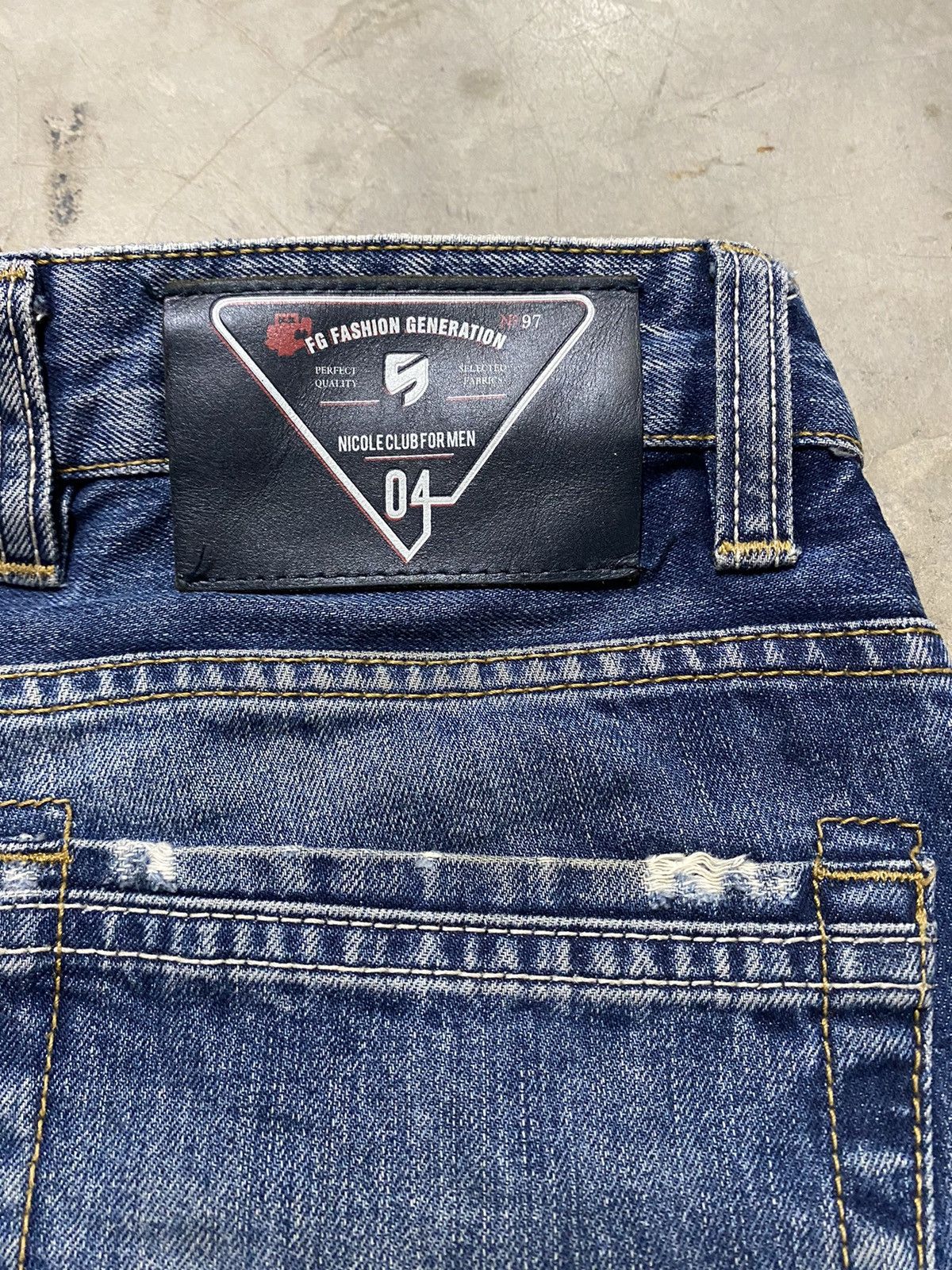 Hysteric Glamour × Nicole Club × Tornado Mart Japanese Nicole Distressed Slim Straight Denim p137 Size US 31 - 20 Thumbnail