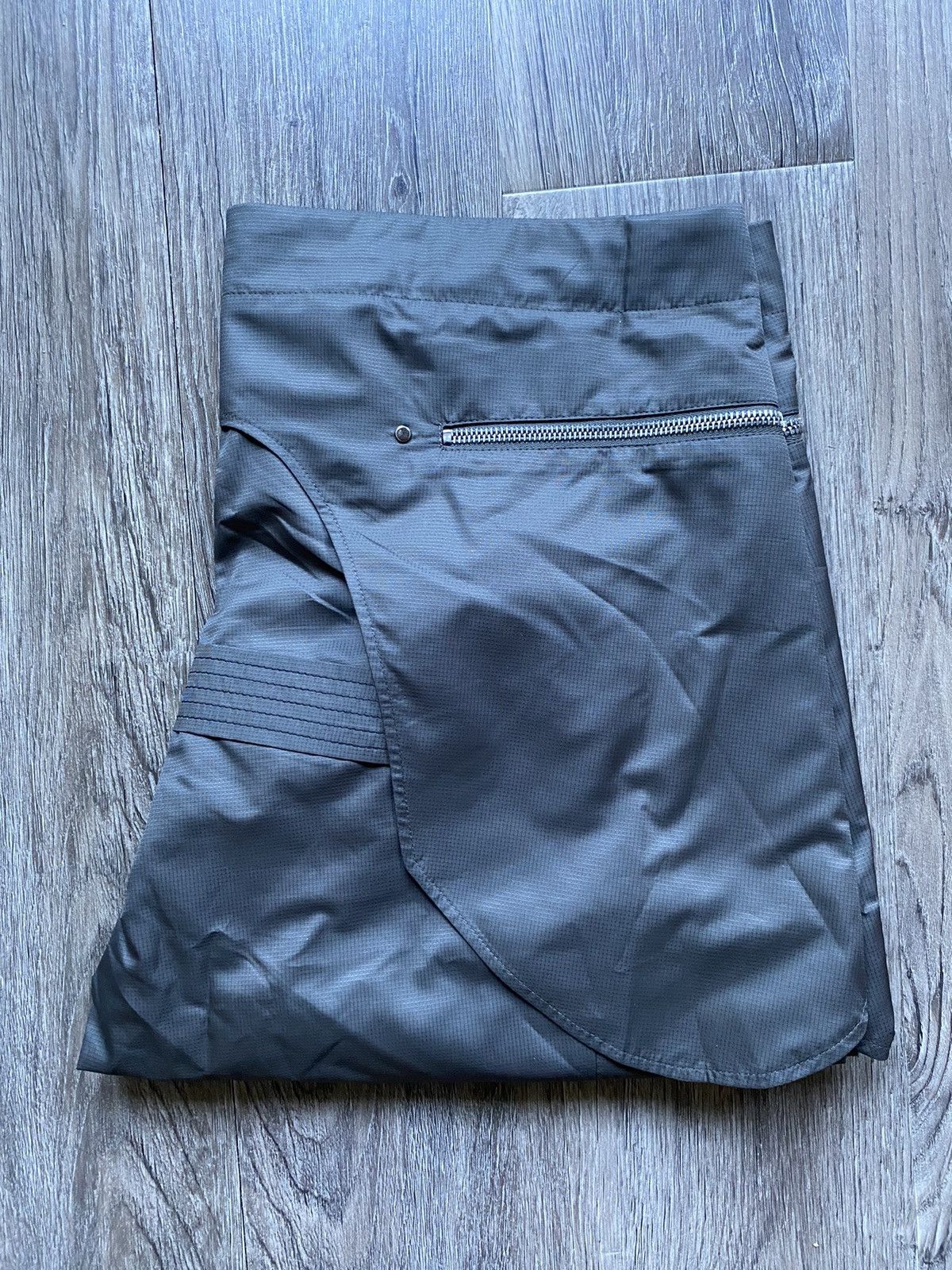 Kiko Kostadinov S/s 21’ Arcadia Embroidered Trouser 00102021 (Sirokkó) Size US 34 / EU 50 - 9 Thumbnail
