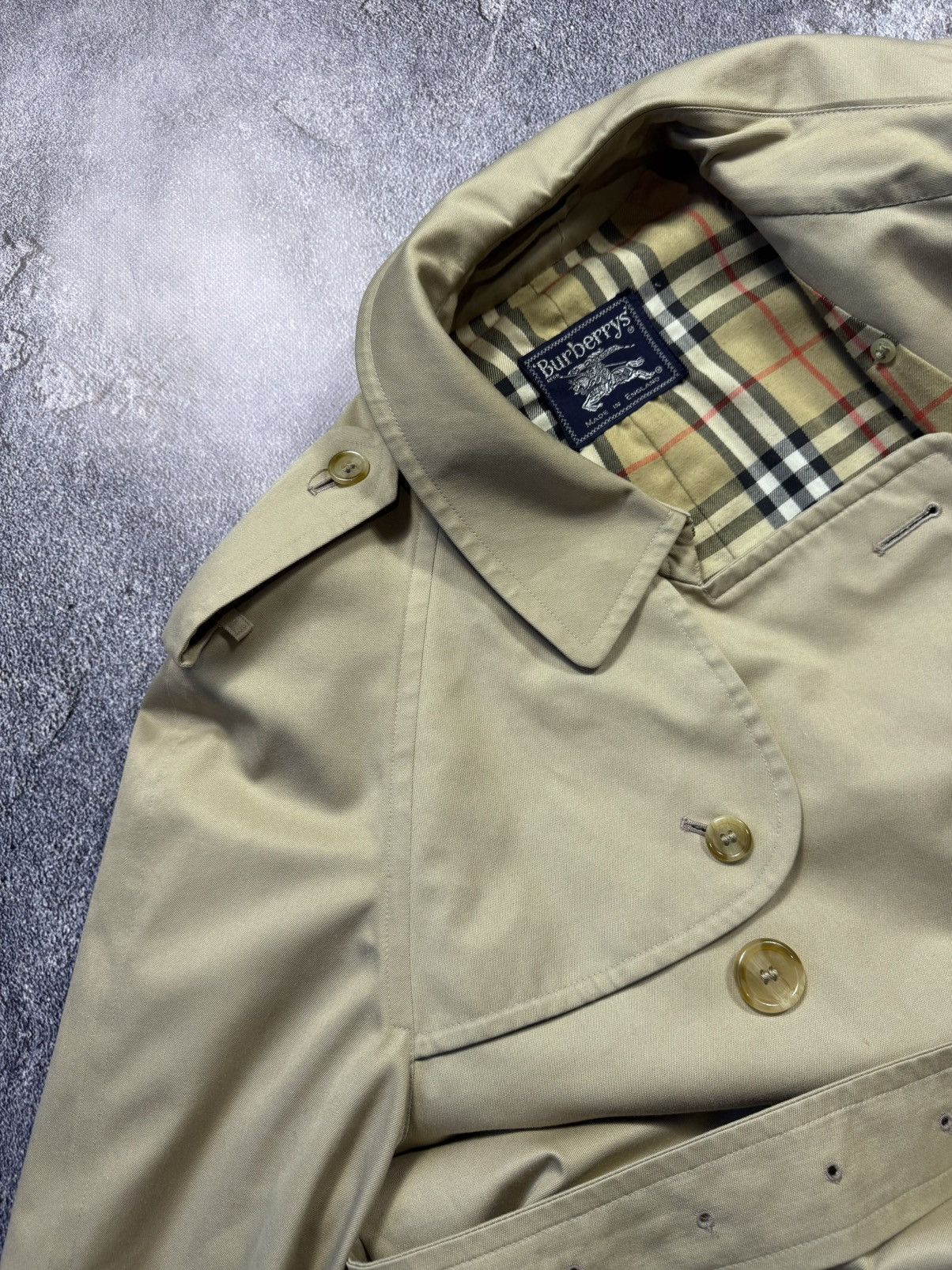 Burberry Burberrys’ Vintage Trench Coat — Classic British Style Size US L / EU 52-54 / 3 - 11 Thumbnail