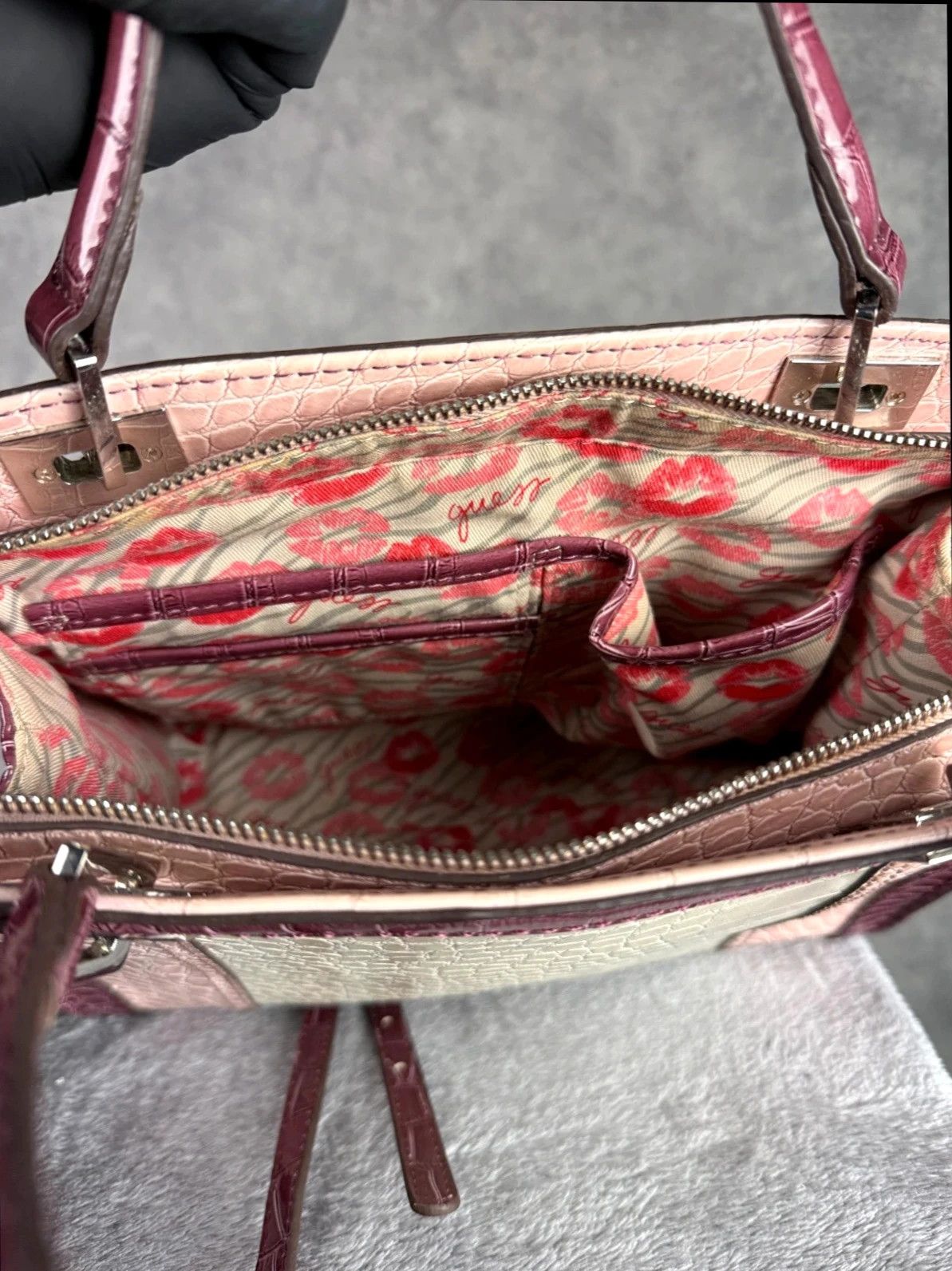 Guess Guess Handbag Pink Purple Croc Pattern Buckle Size ONE SIZE - 11 Thumbnail