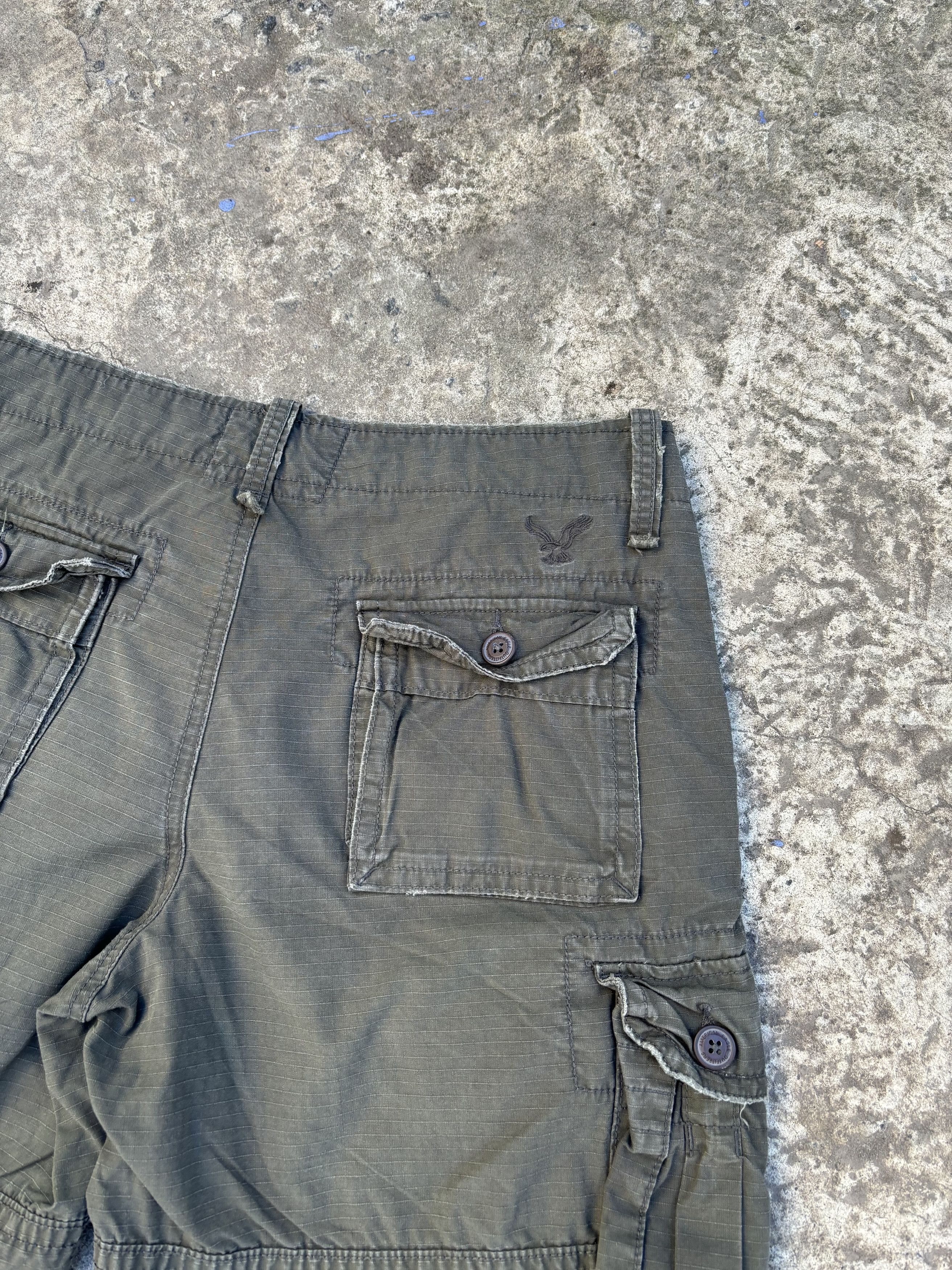Japanese Brand Vintage Y2K Cargo Military Shorts Size US 32 / EU 48 - 8 Thumbnail