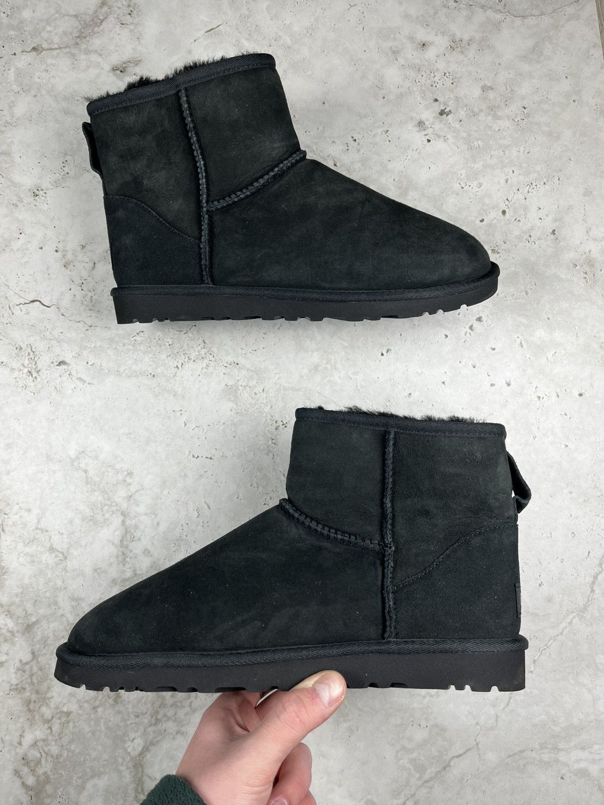 UGG Classic Mini Distressed 27cm US9 UGG Classic Mini (#0594)