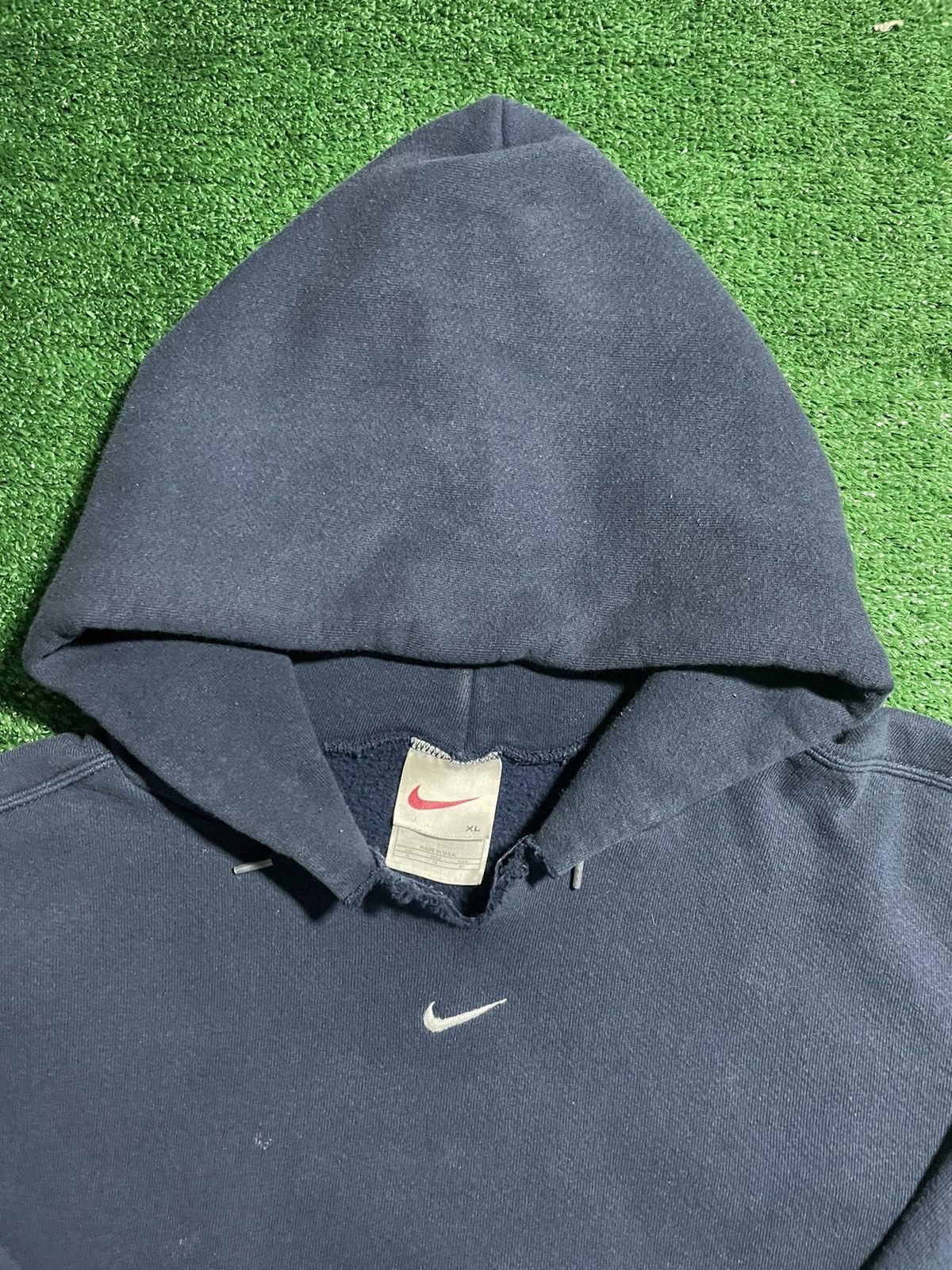 Nike × Vintage Vintage Nike 90s Center Swoosh Hoodie Size US XL / EU 56 / 4 - 2 Thumbnail