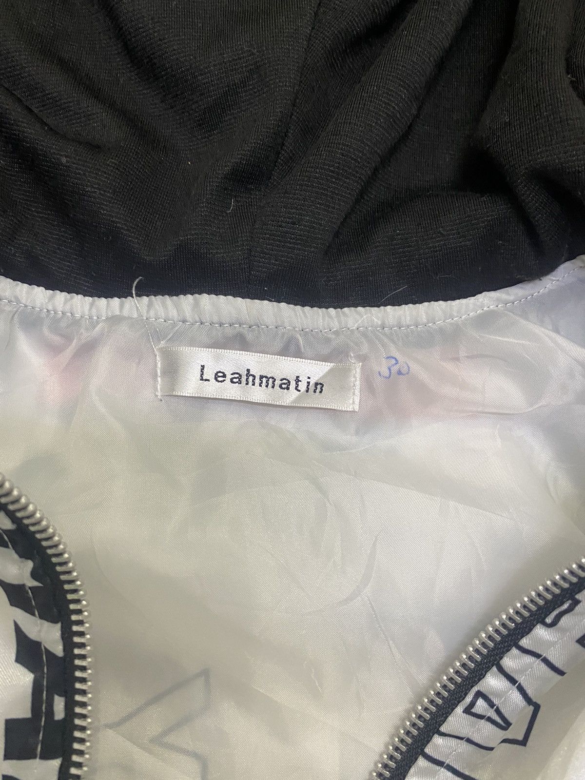 Japanese Brand AVANT GARDE Leahmantin full print light jacket hoodie Size US L / EU 52-54 / 3 - 8 Thumbnail
