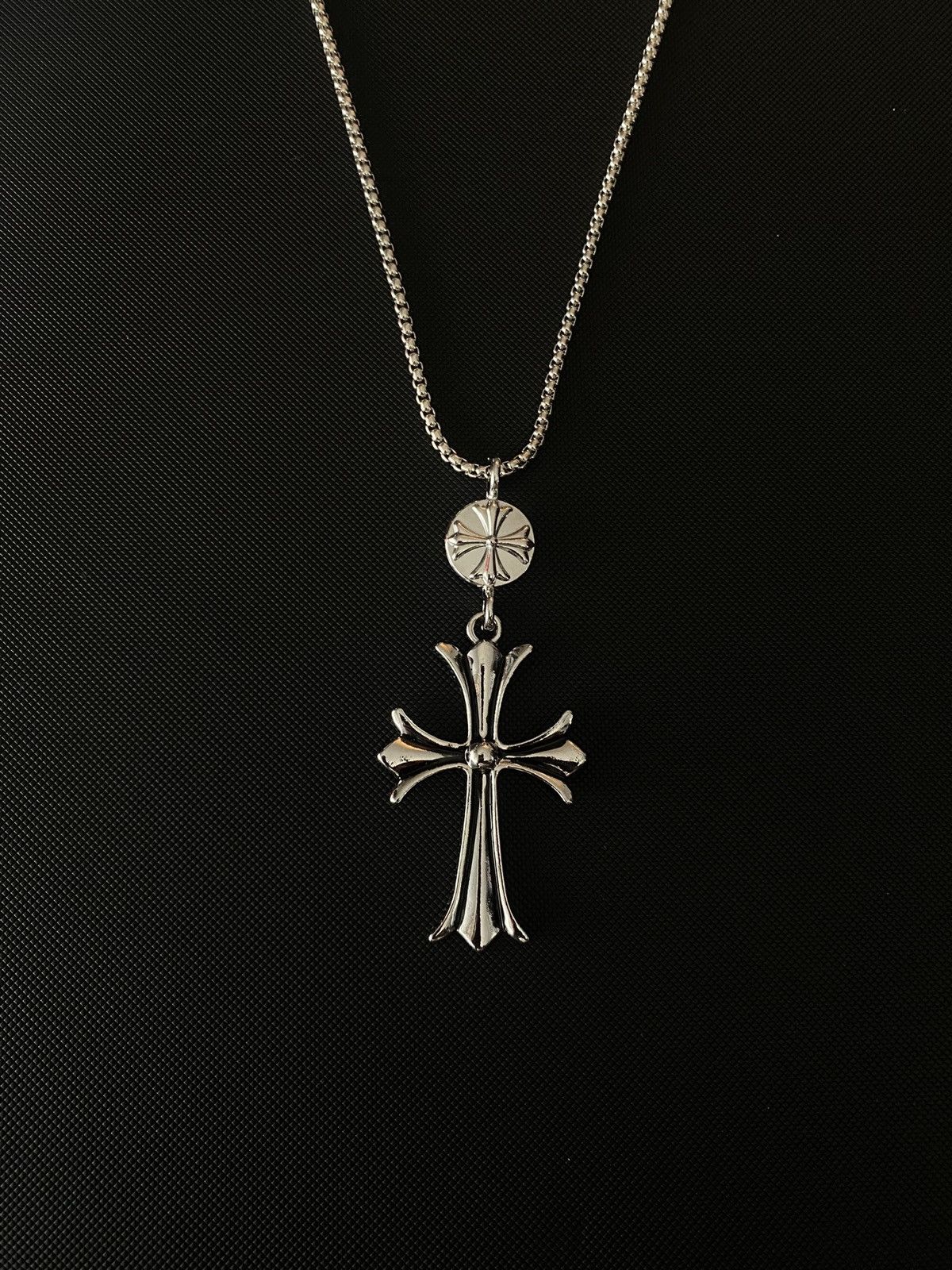 Vintage VINTAGE CROSS NECKLACE Size ONE SIZE - 1 Thumbnail