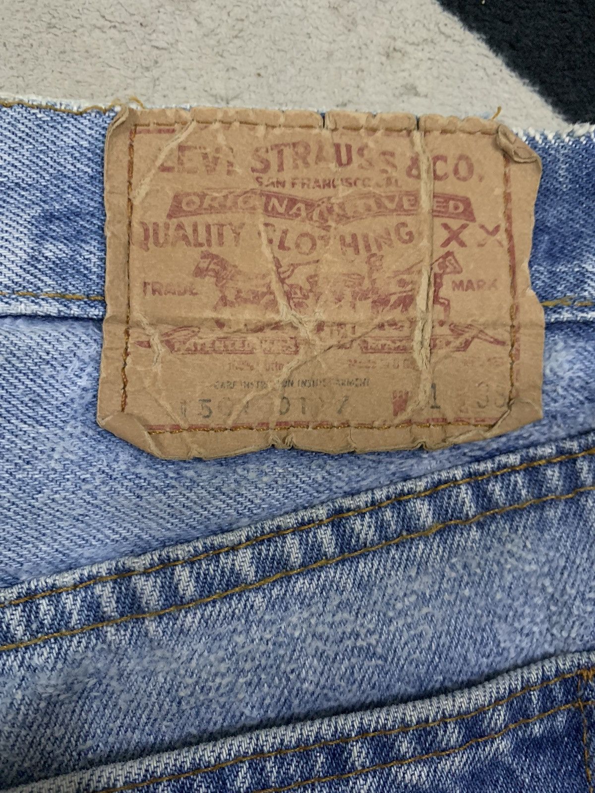 Levi's Vintage 80s Levis 501 Repaired Distressed Jeans Size 30x30 Size US 30 / EU 46 - 13 Thumbnail