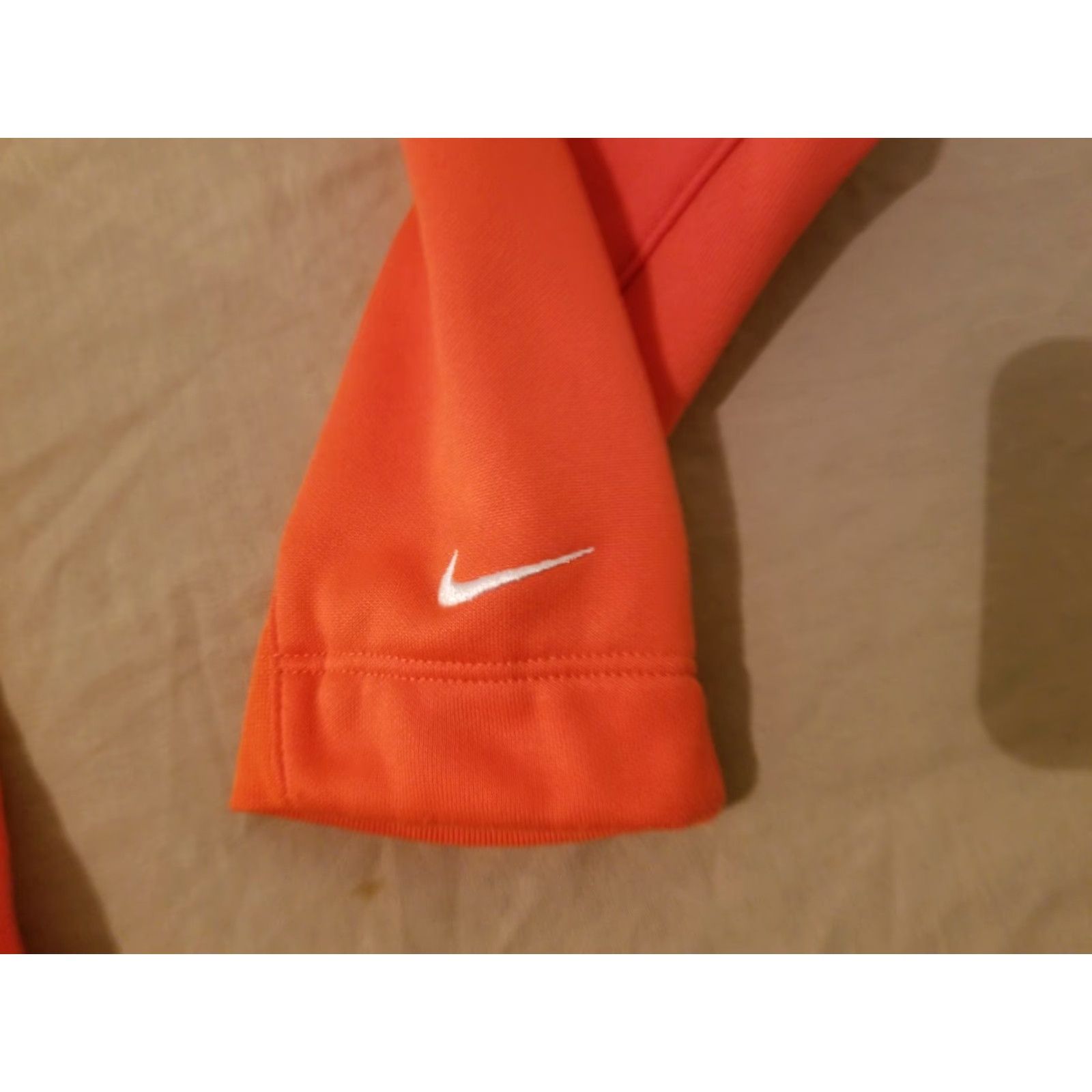 Nike Womens Nike Half Zip Sweater Shirt S Small Orange Athletic Pullover Zip Womens Size S / US 4 / IT 40 - 5 Thumbnail
