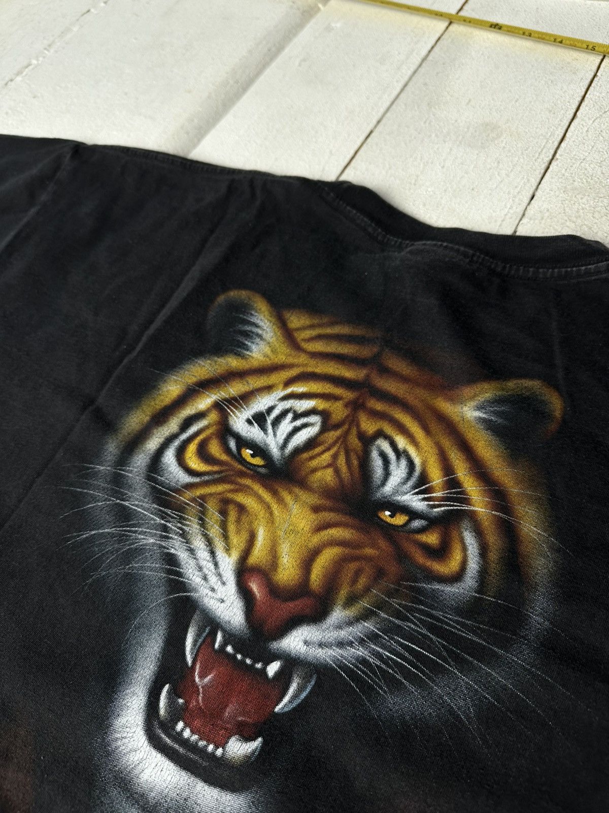 Other OVERPRINT TIGER 🚨 BIG LOGO WILD COPYRIGHT MEN T-SHIRT XL Size US XL / EU 56 / 4 - 12 Thumbnail